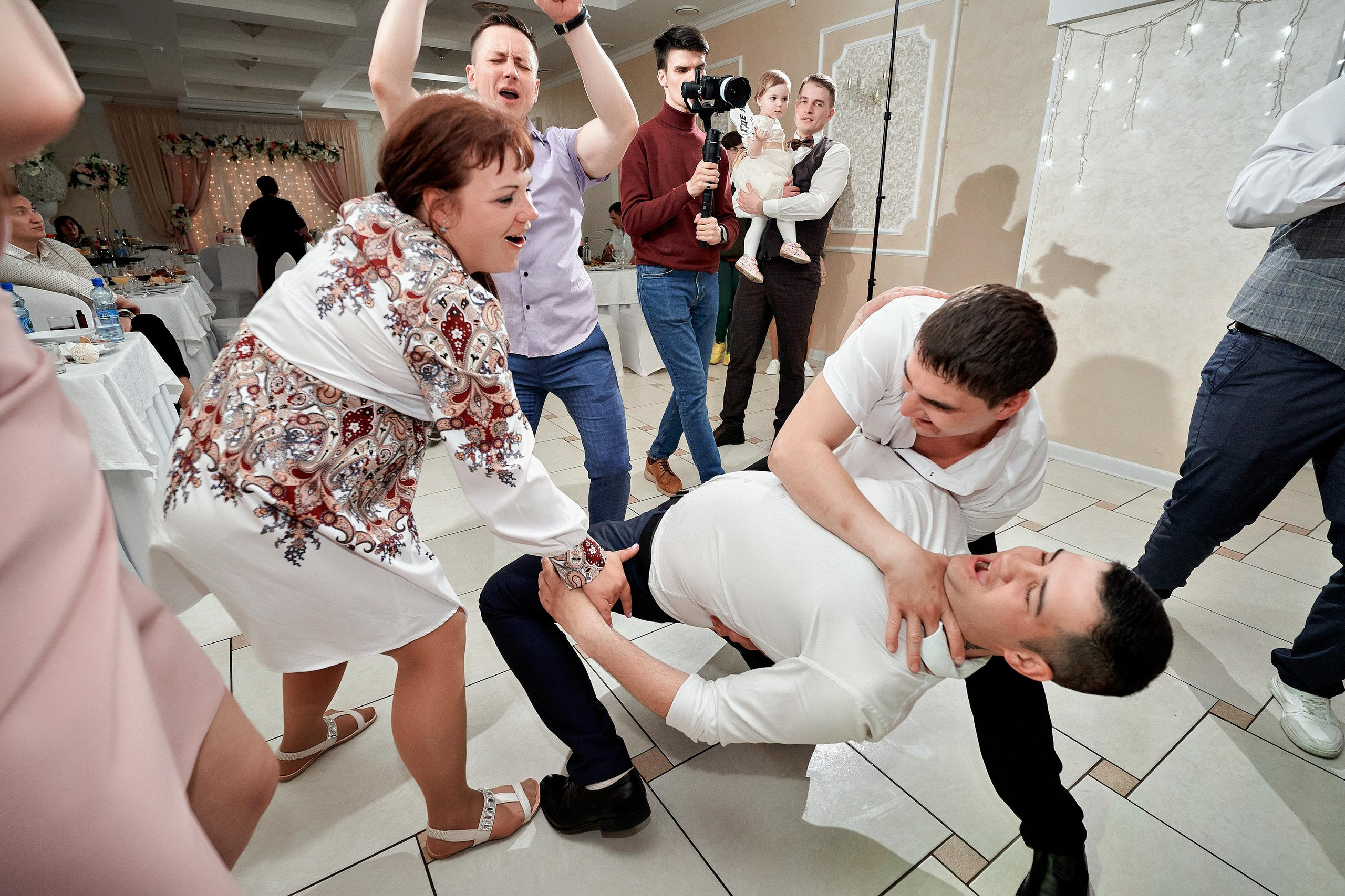 Просто любить друг друга…. Фотограф Меняйло Евгений. Свадьба. Портрет. Репортаж. Семья. Контент