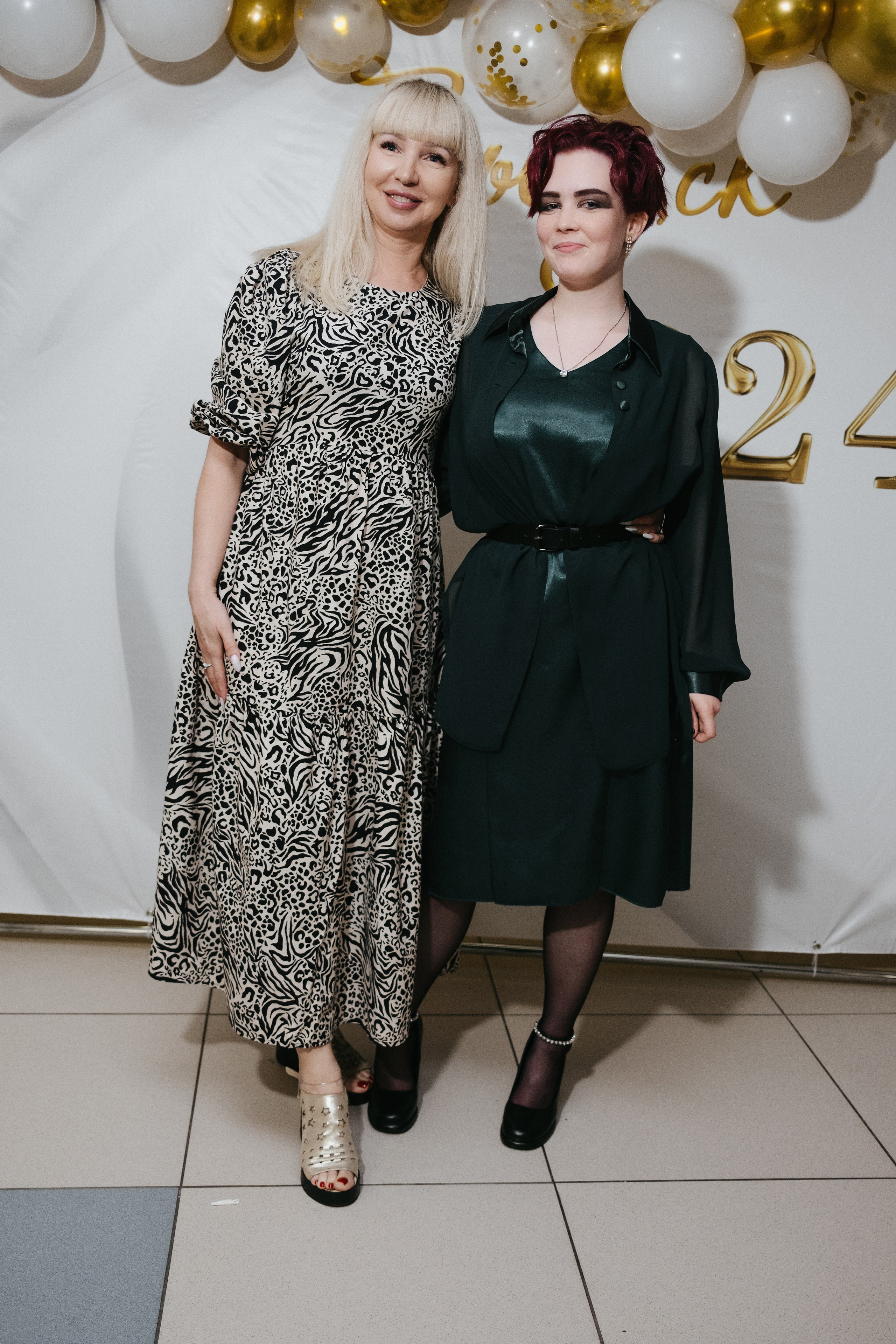 Выпускной 11 класс школы № 30. Свадебный и репортажной фотограф Денис Ожигин в Краснодаре и Краснодарском крае