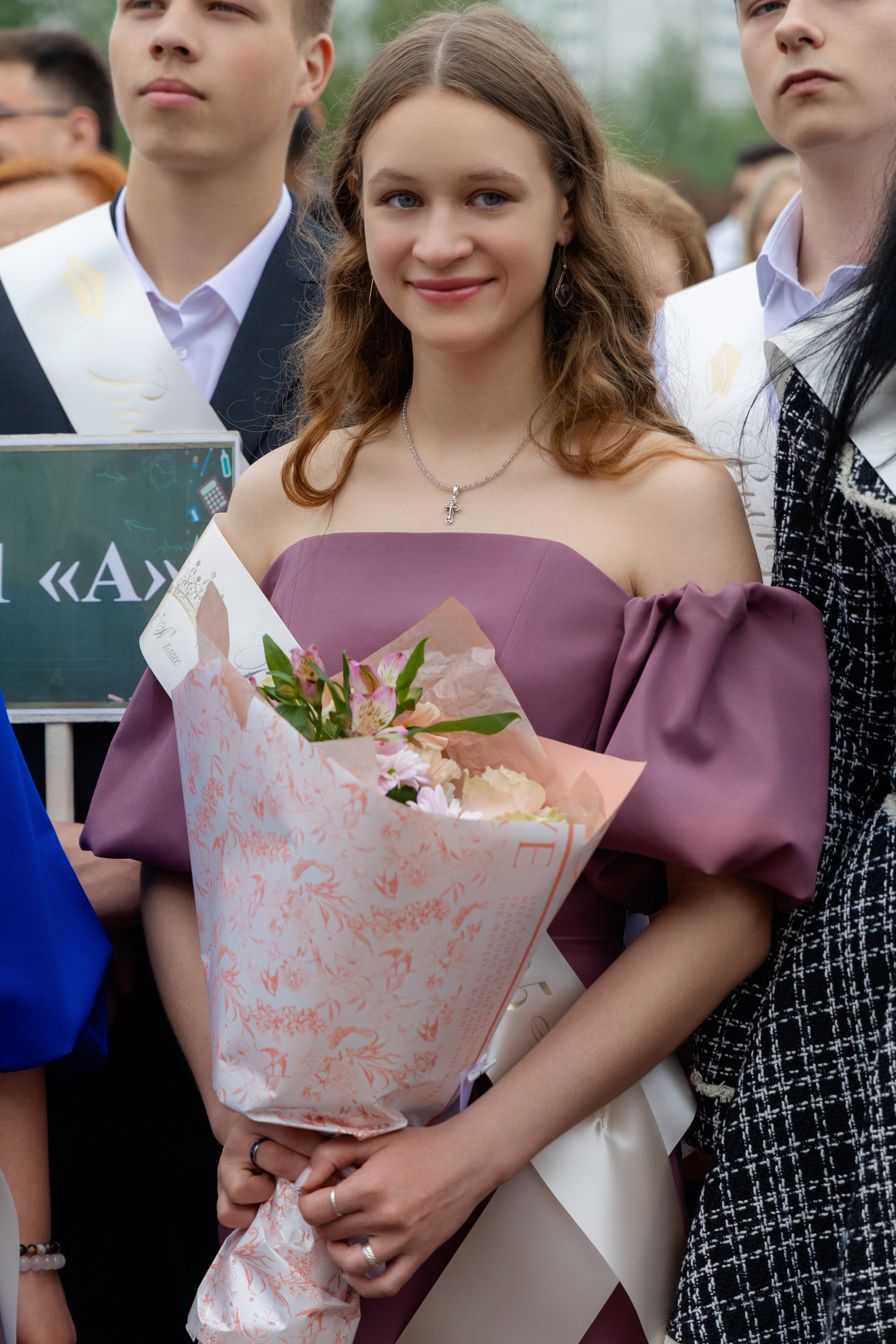 Последний звонок 2025 в Минске. Свадебный фотограф в Минске/Беларуси Сергей Спиридонов