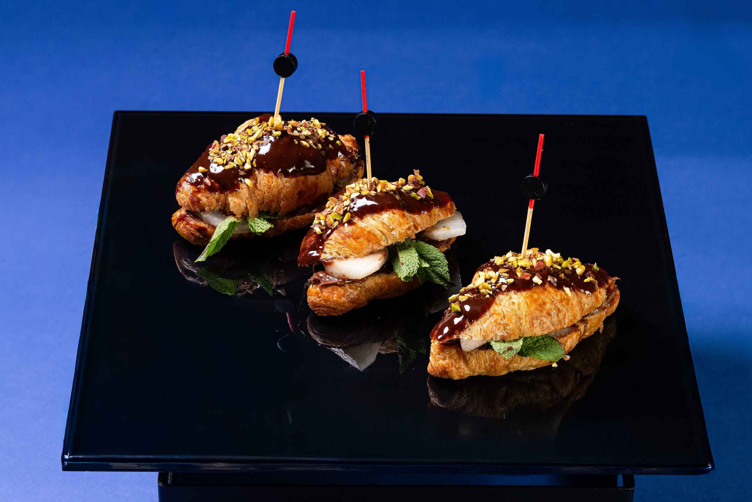 TuT Food. Кейтеринг. Краснов Максим фуд-фотограф, предметный фотограф, Москва