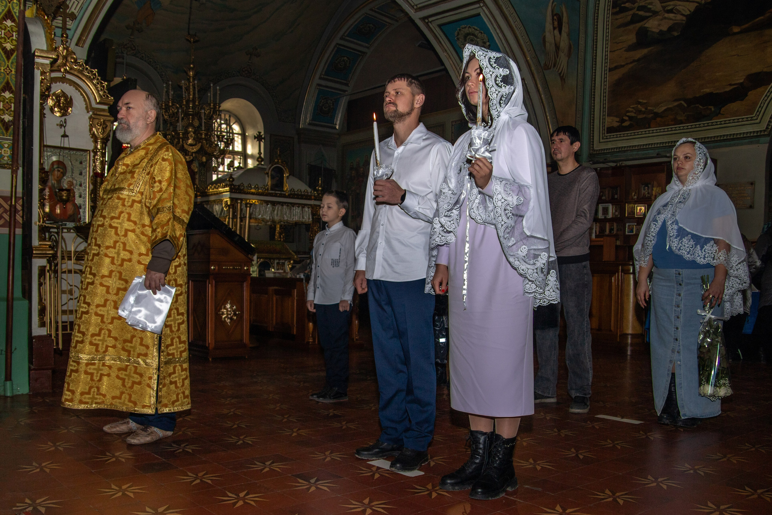 Венчание. Церковь Петра и Павла. Фотограф в Самаре Алексей Головачёв