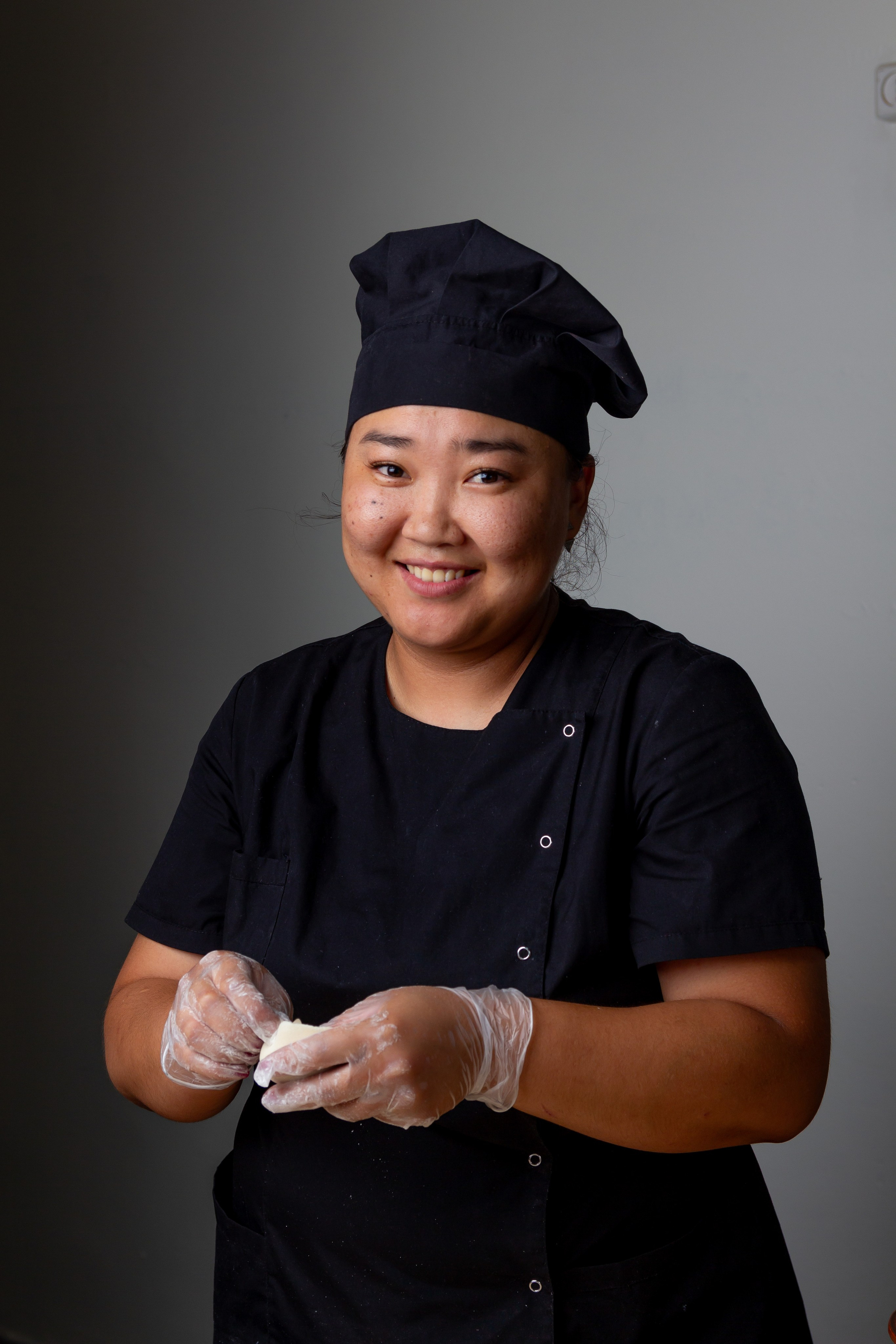 Фабрика Поляна. Александр Стряпунин — предметный фотограф в Улан-Удэ