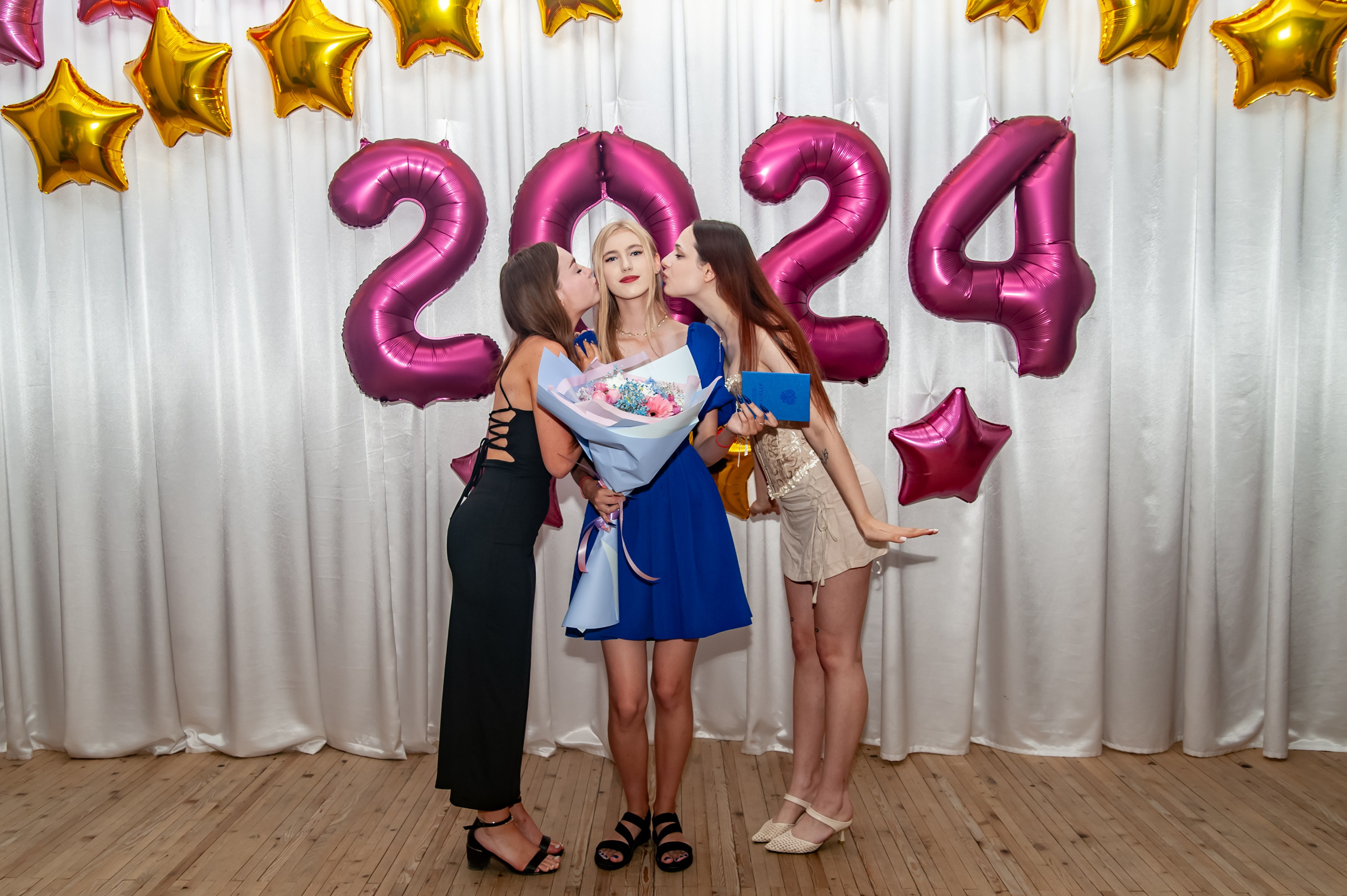 Выпускной МАОУ СОШ № 17 им. Эдуарда Есаяна. Свадебный и семейный фотограф Денис Лукьянов в Краснодаре, Краснодарском крае и Республике Крым