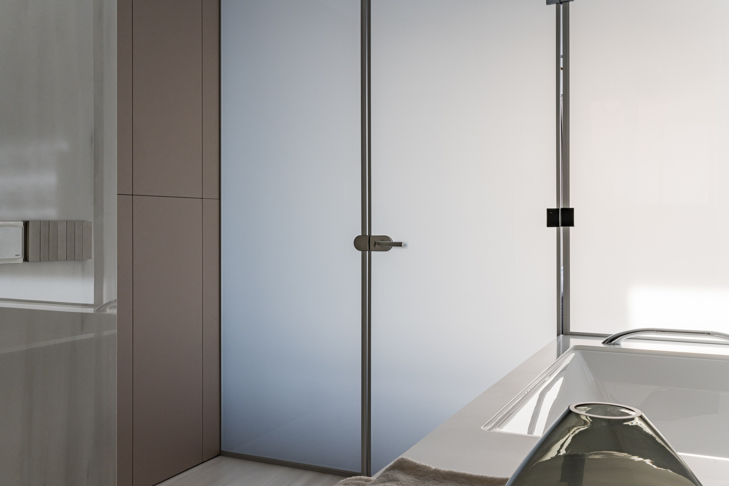 ЖК Вернисаж. Дизайн студия The IDF. Мебель на заказ