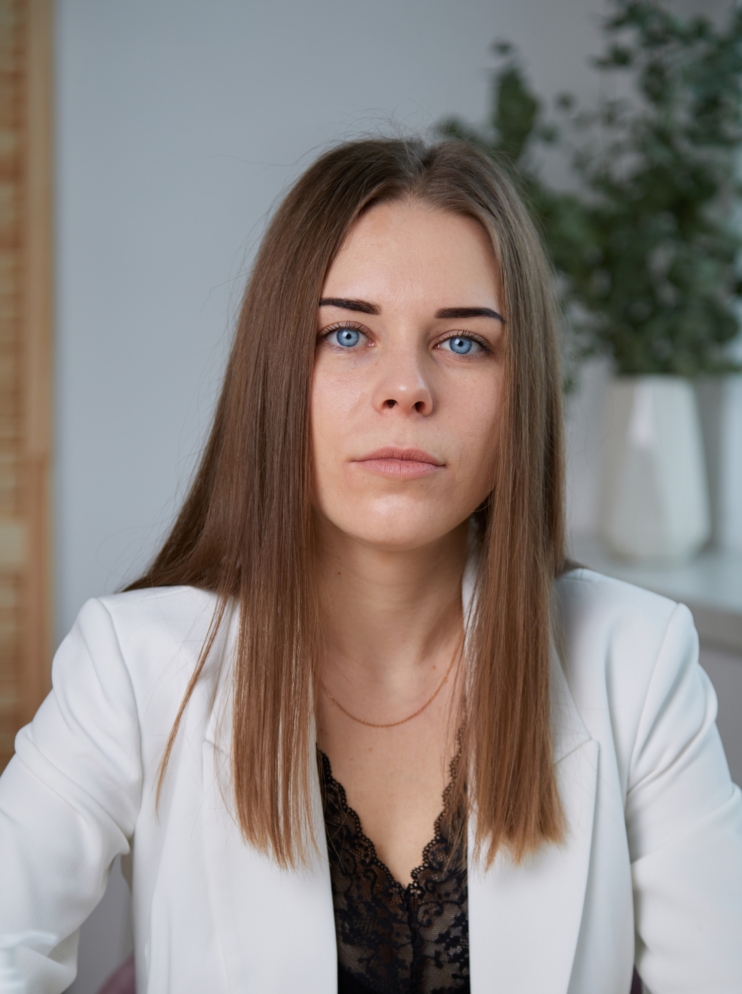 Косметолог Наталья фото для блога в студии. Photographer Victoria Romanova