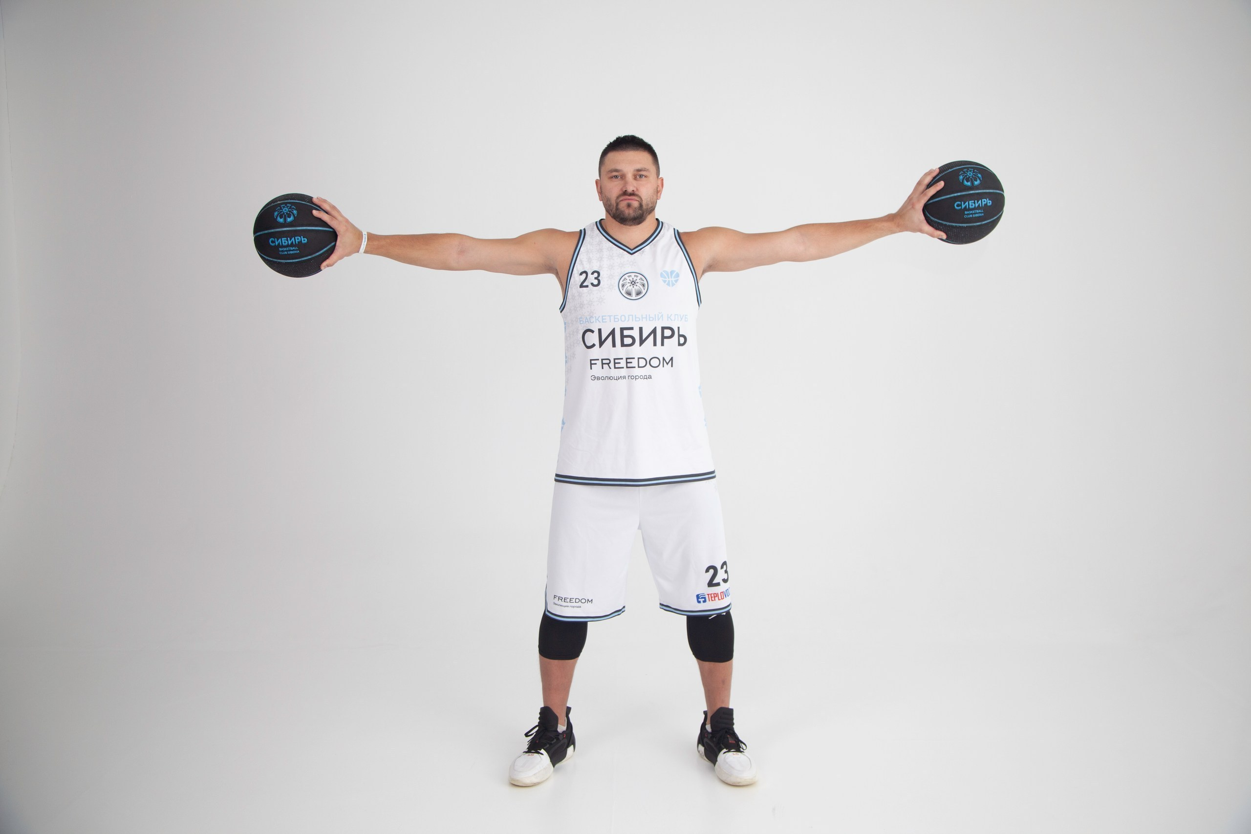 СТУДИЙНАЯ СЪЕМКА. Фото. Спортивный фотограф, трансляция, звук и свет в Новосибирске