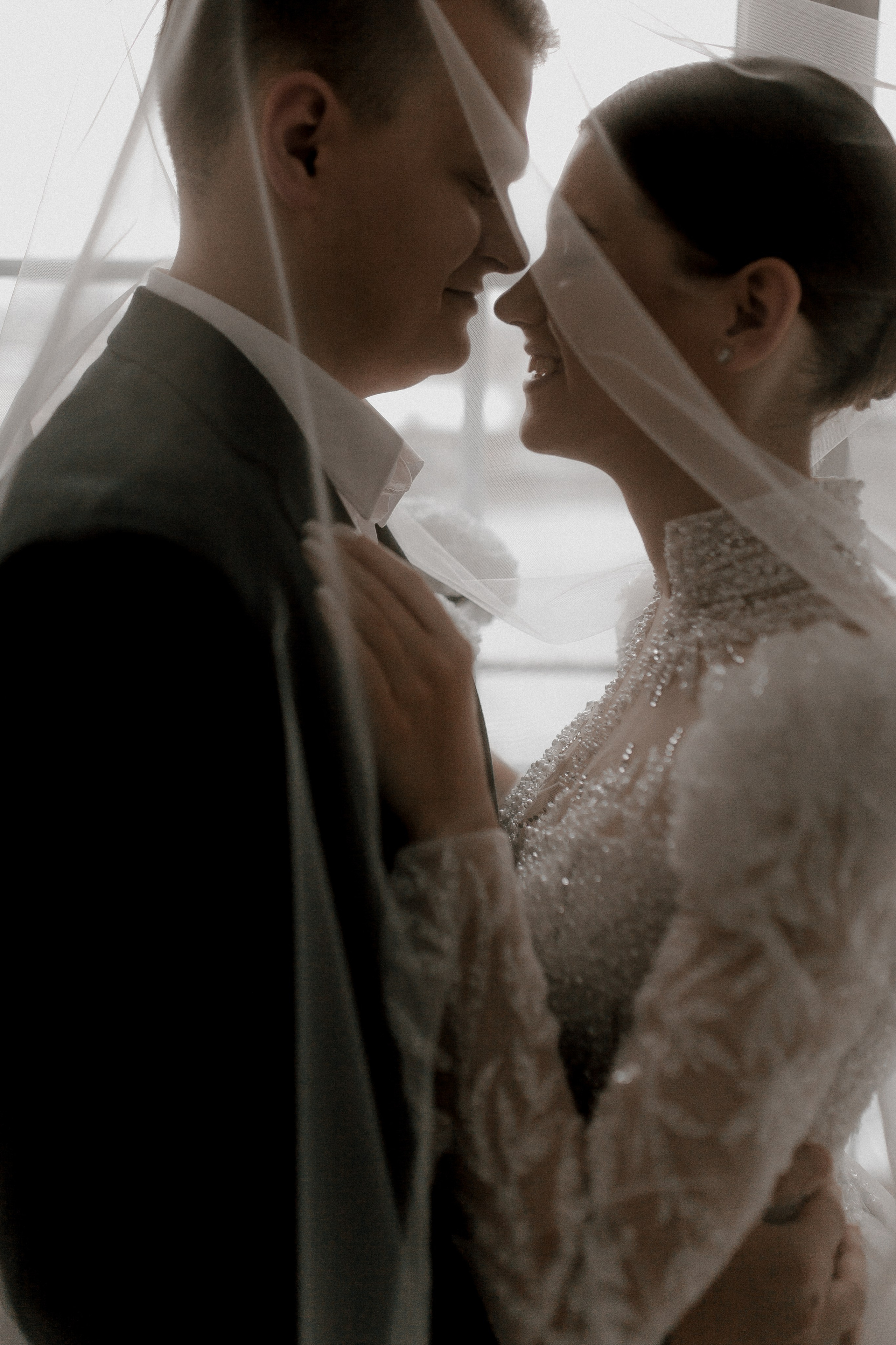 Егор и Полина 10.10.2025. Фотосъёмка в Барнауле. Свадебный фотограф