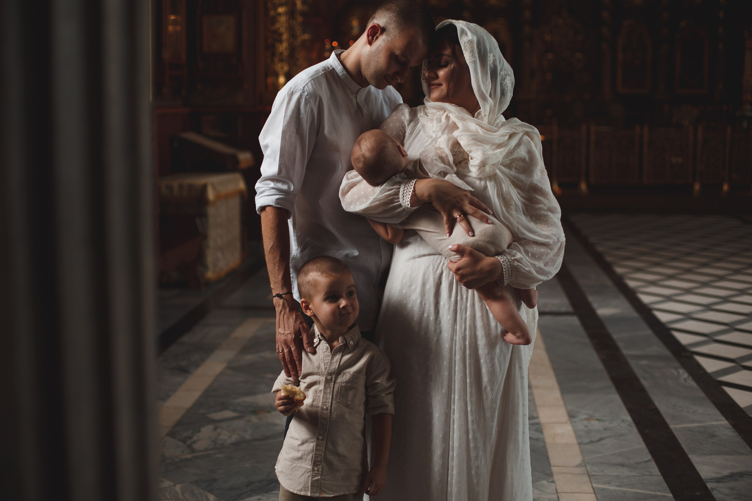 Фотосъёмка таинства крещения в Белгороде. Свадебный и контент фотограф в Белгороде Ярослав Гаврилейченко