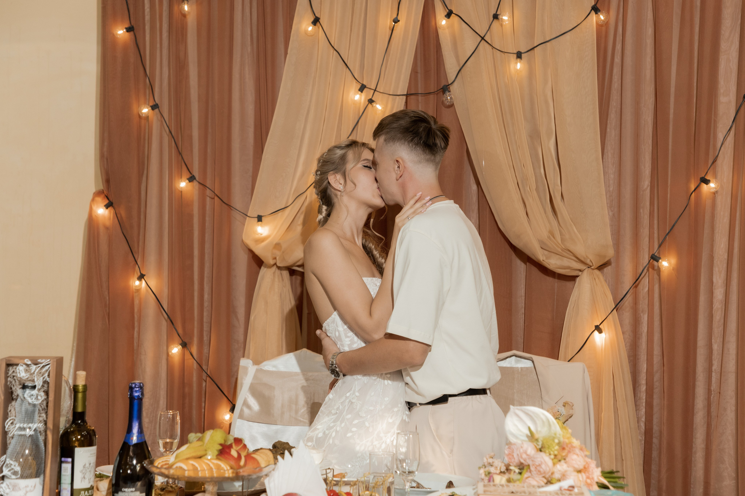 Роман и Александра (банкет). Свадебный фотограф Ангелина Сунгатулина | Саратов | Балаково | Вольск