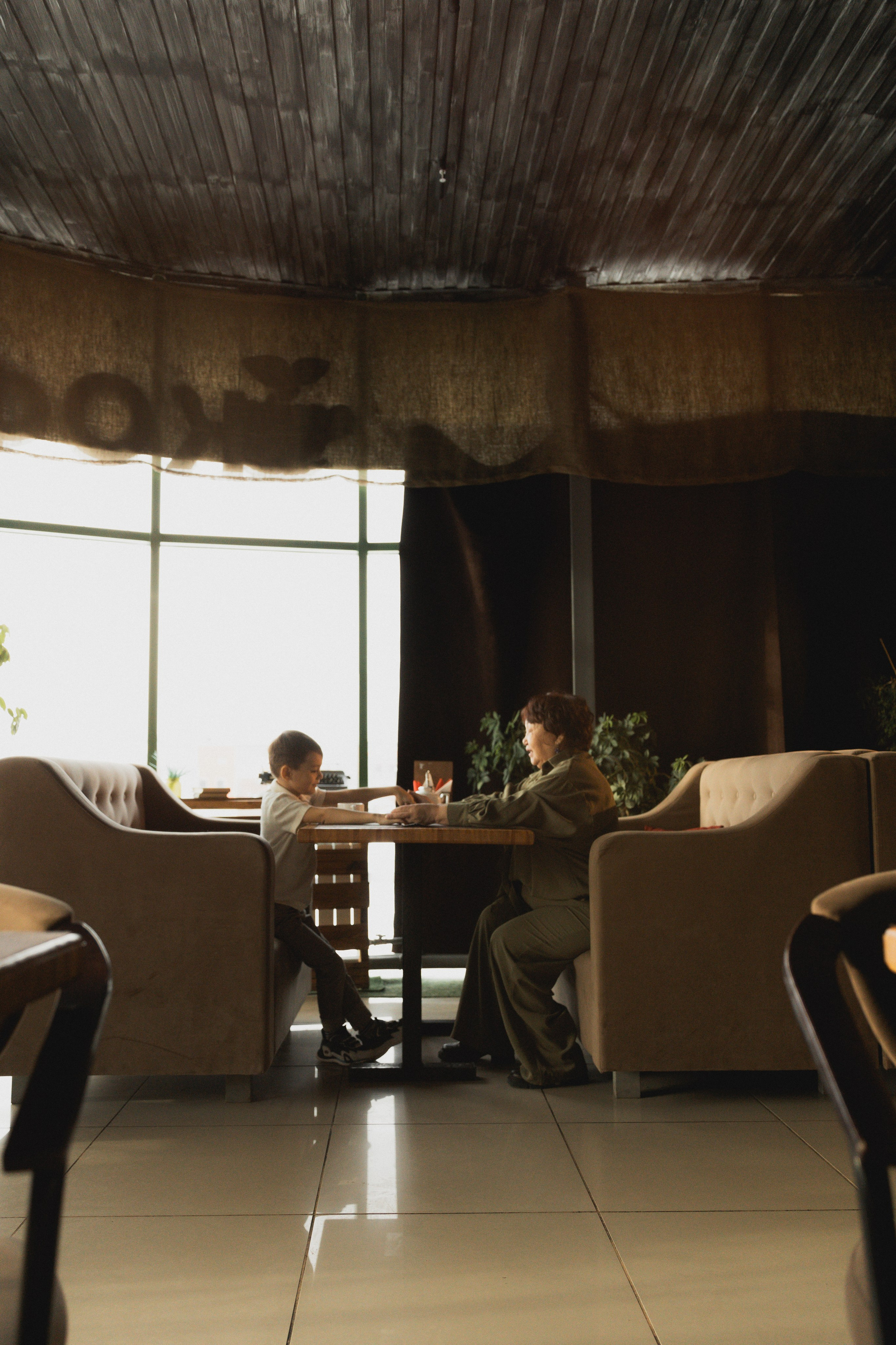 Бабушка и внук. Семейный и свадебный фотограф Лилия Матонина | Ангарск, Иркутск, Усолье-Сибирское, Байкал (Листвянка, Ольхон), Иркутская область