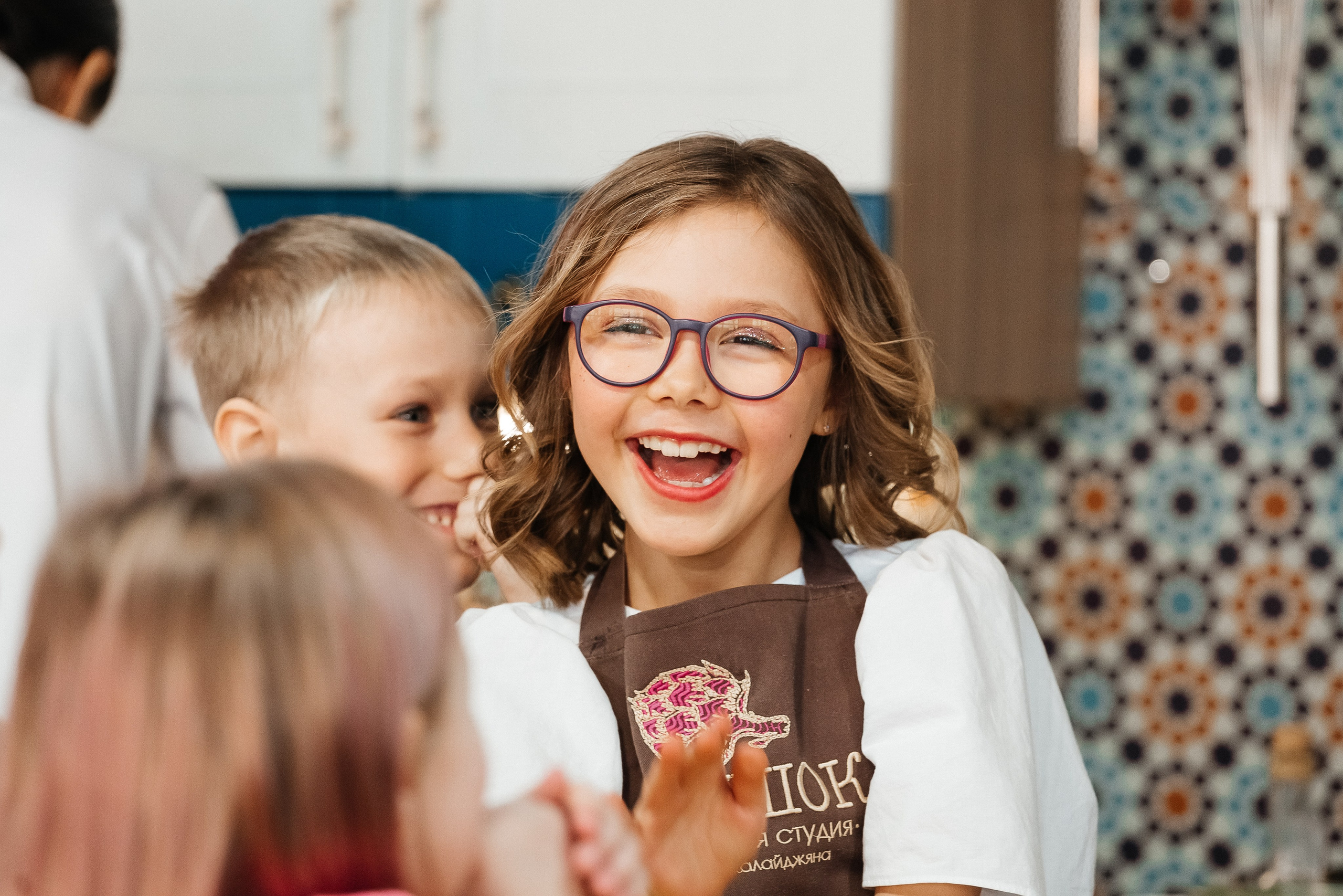 Детский мастер-класс в «АРТиШОК». Фотограф Кемерово | Сергей