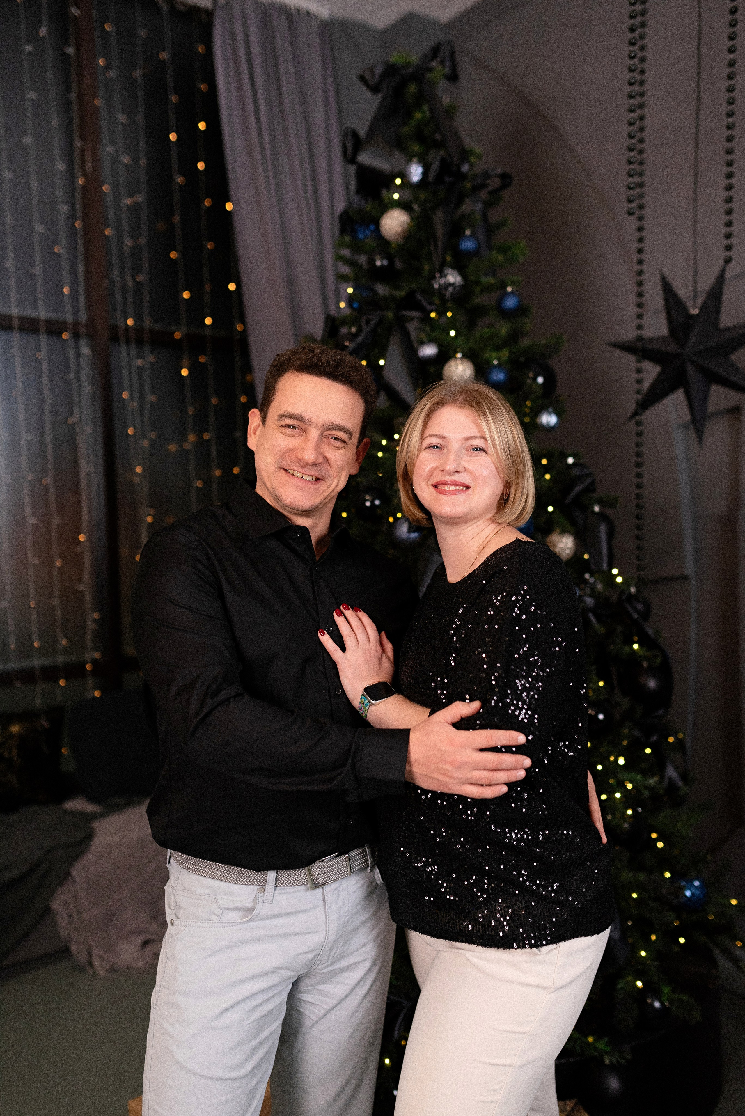 Семейная фотосессия в фотостудии Art Royal. Детский и семейный фотограф в Сургуте и Нефтеюганске Анна Старцева