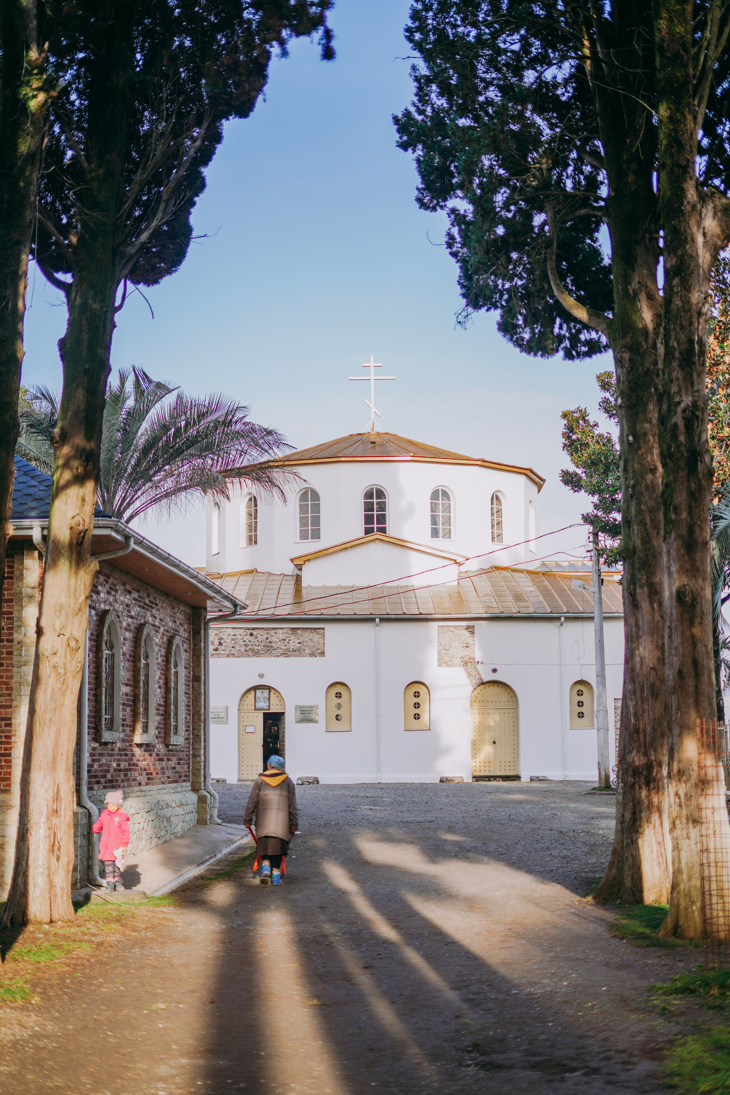 АБХАЗИЯ. ВОКРУГ СУХУМА. Фотограф в Сочи и Абхазии | Фототуры | September Air