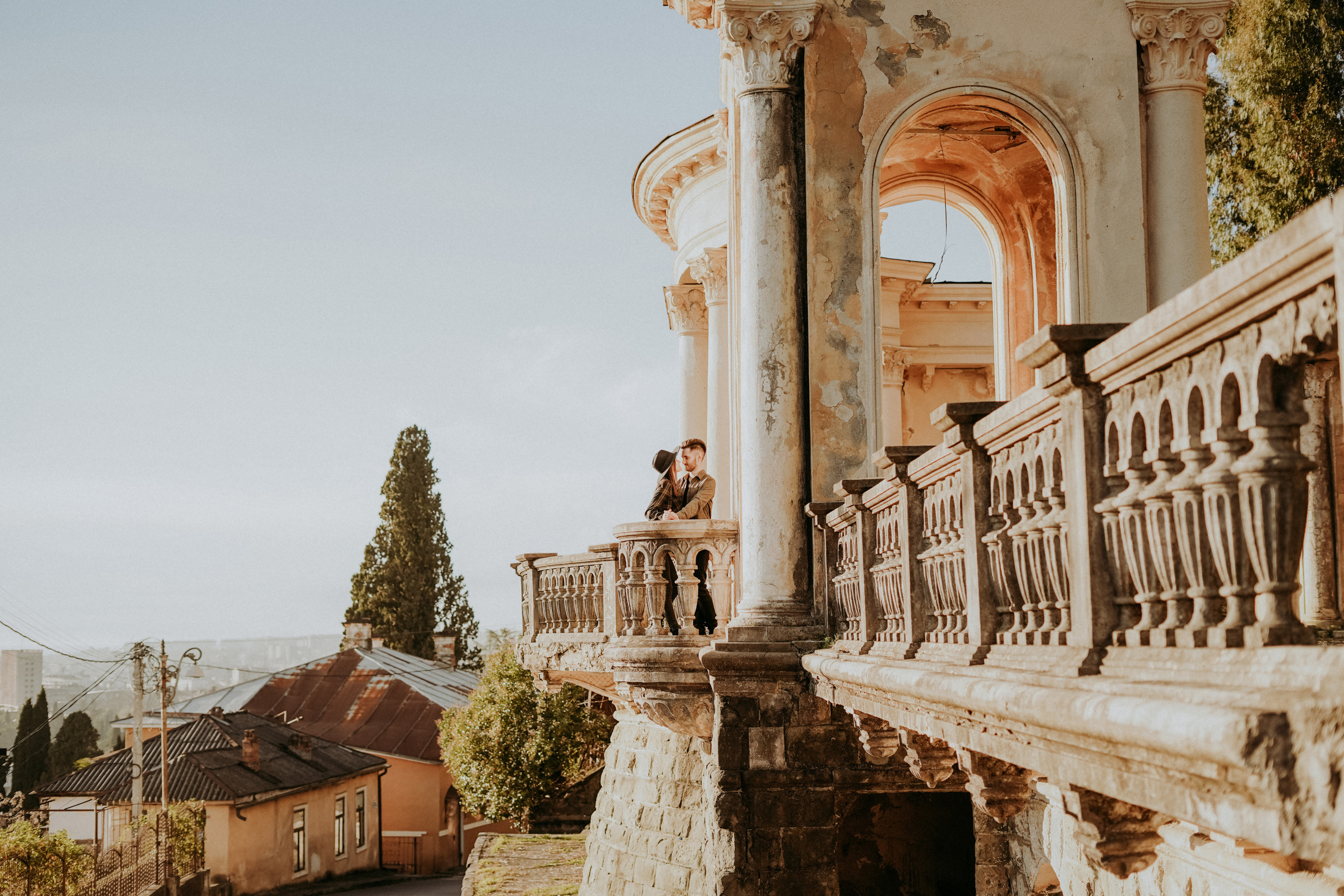 АБХАЗИЯ. ВОКРУГ СУХУМА. Фотограф в Сочи и Абхазии | Фототуры | September Air