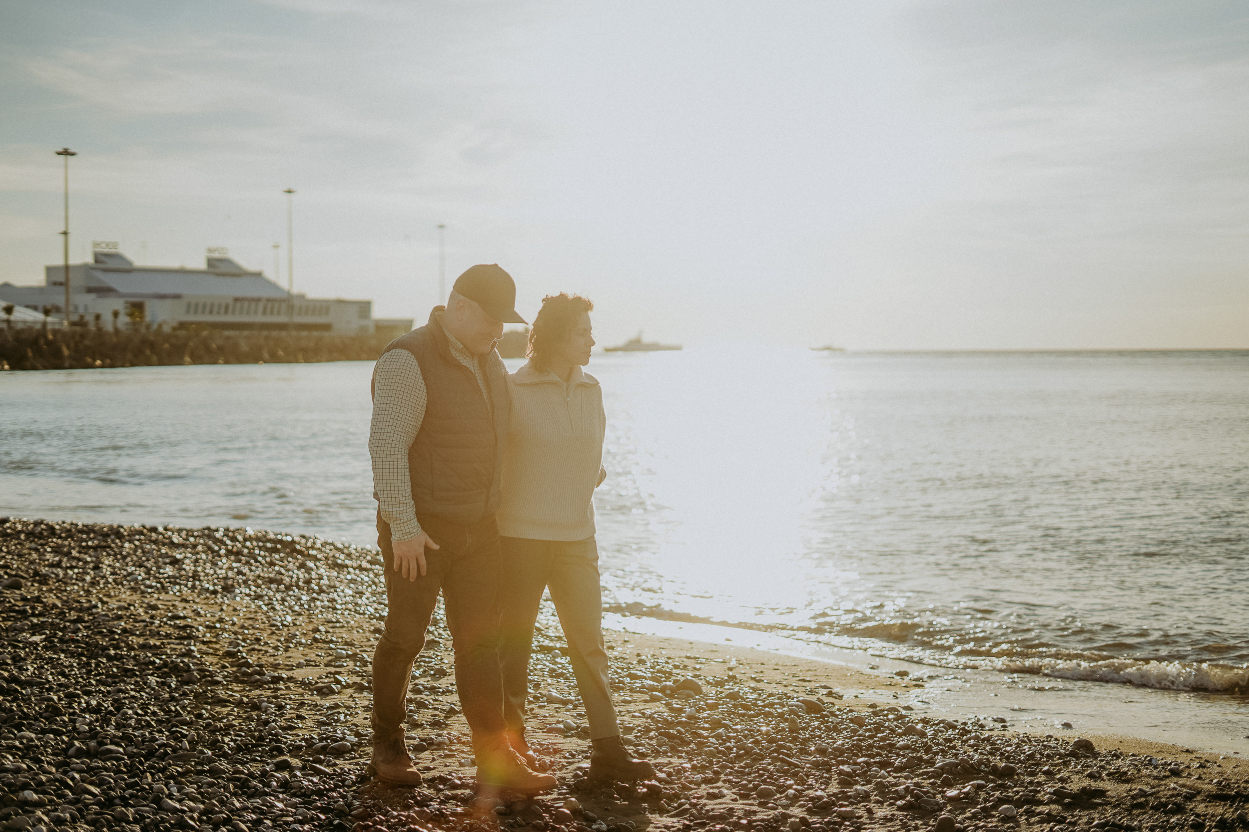 Светлана, Пётр, Ульяна и Маруся. Январская прогулка по пляжу Ривьера. Фотограф в Сочи и Абхазии | Фототуры | September Air