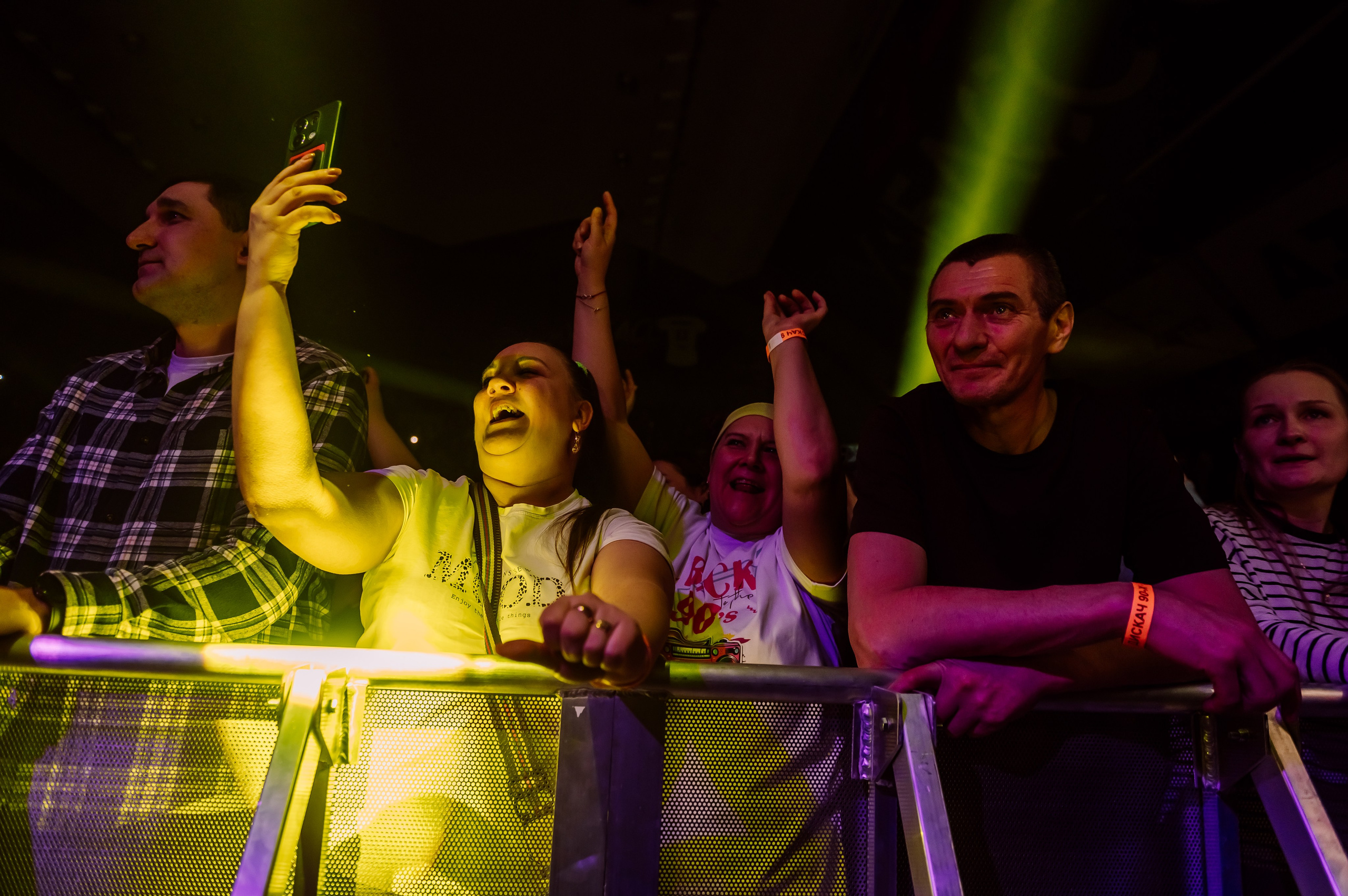 Дискач 90-х в Кемерово, СРК Арена. Детский фотограф, семейный фотограф и репортажи в Кемерово