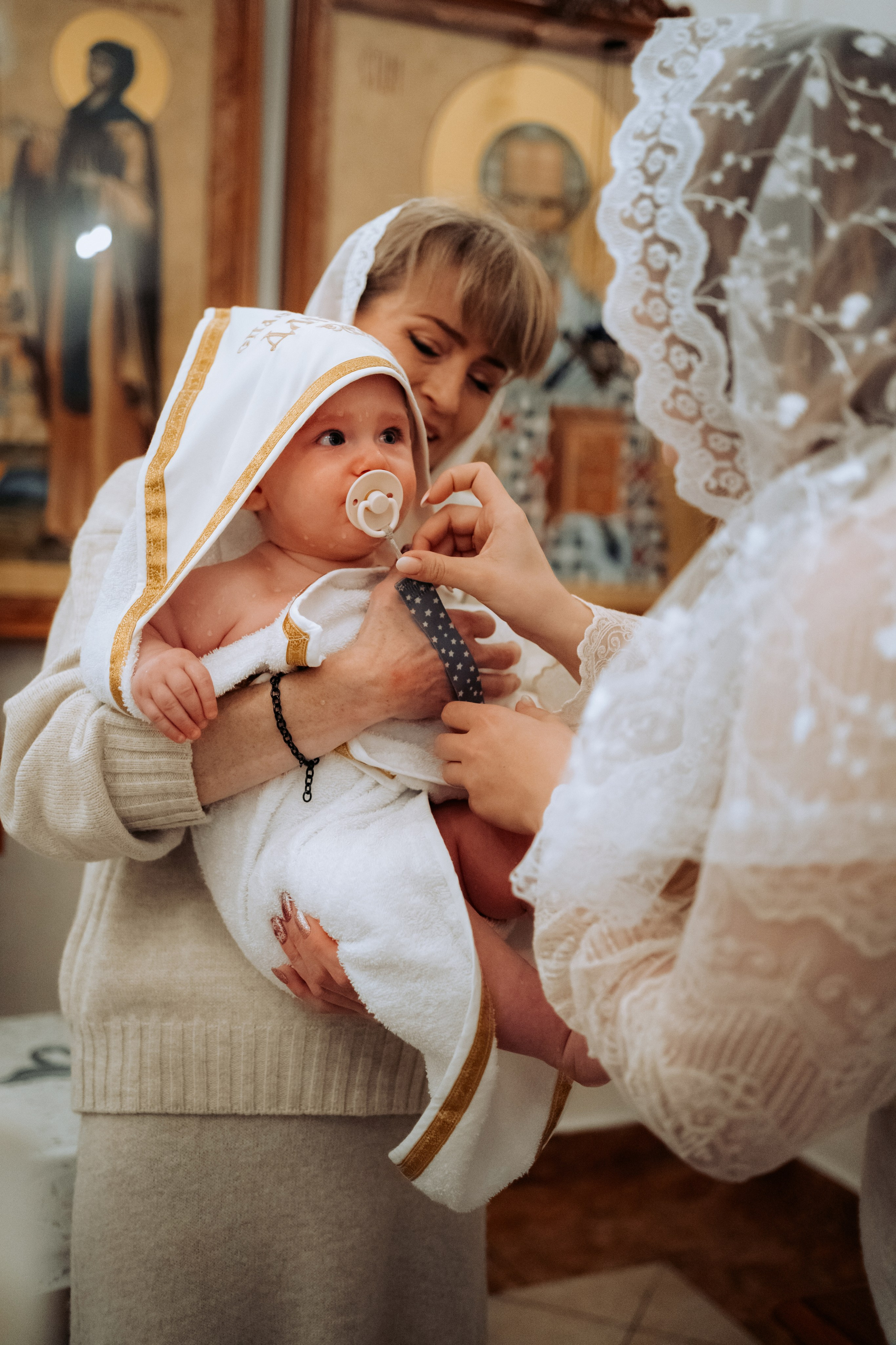 Фотосессия крещения в парке Елочки Домодедово. Семейный фотограф в Москве и в Домодедово Екатерина Патракова