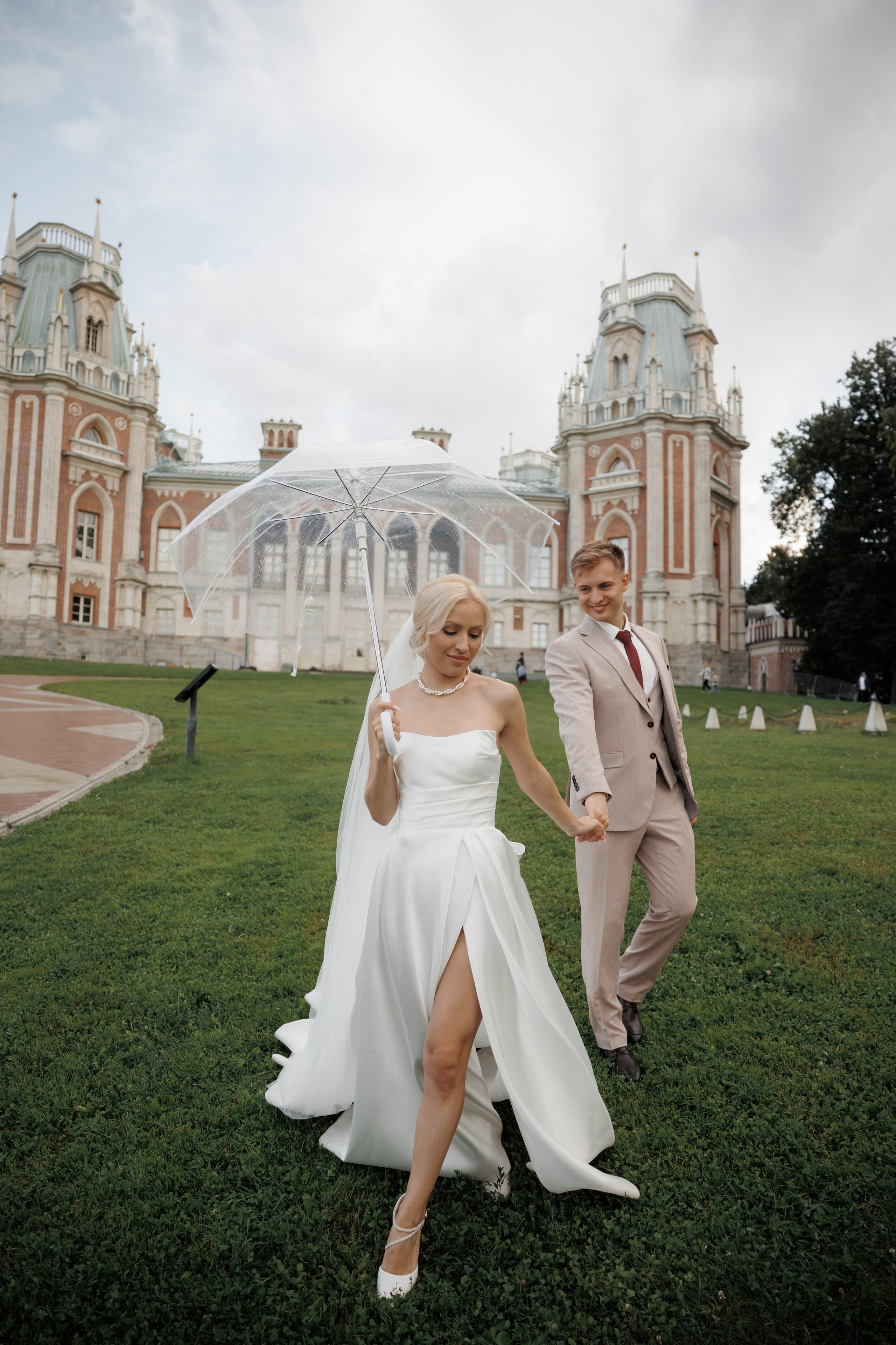 Отель «Милан», Шипиловский ЗАГС, прогулка в парке Царицыно. Свадебный и репортажный фотограф (Москва, Королев и другие)