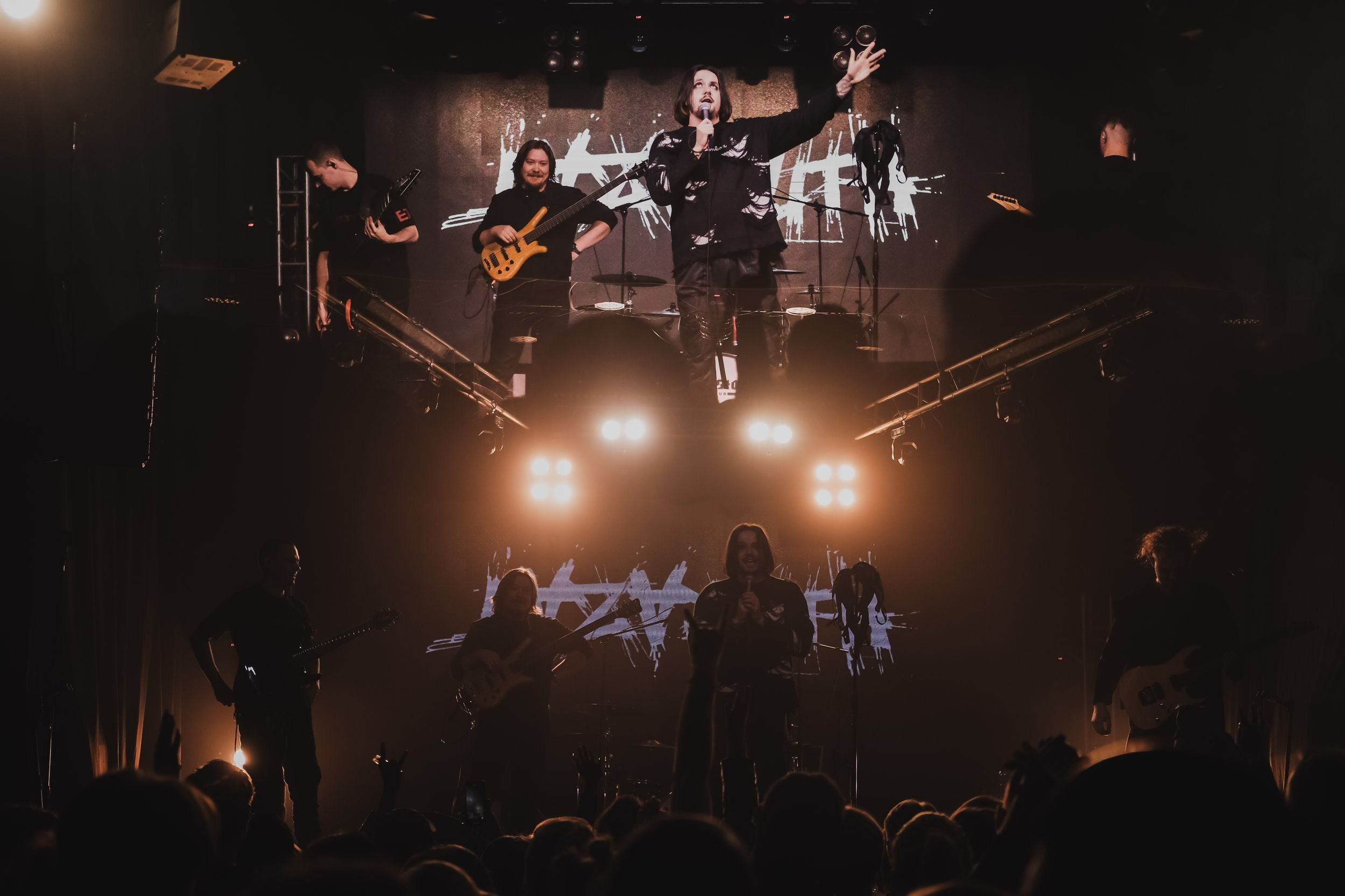 Neverlove. Репортажный фотограф Алексей Пирязев