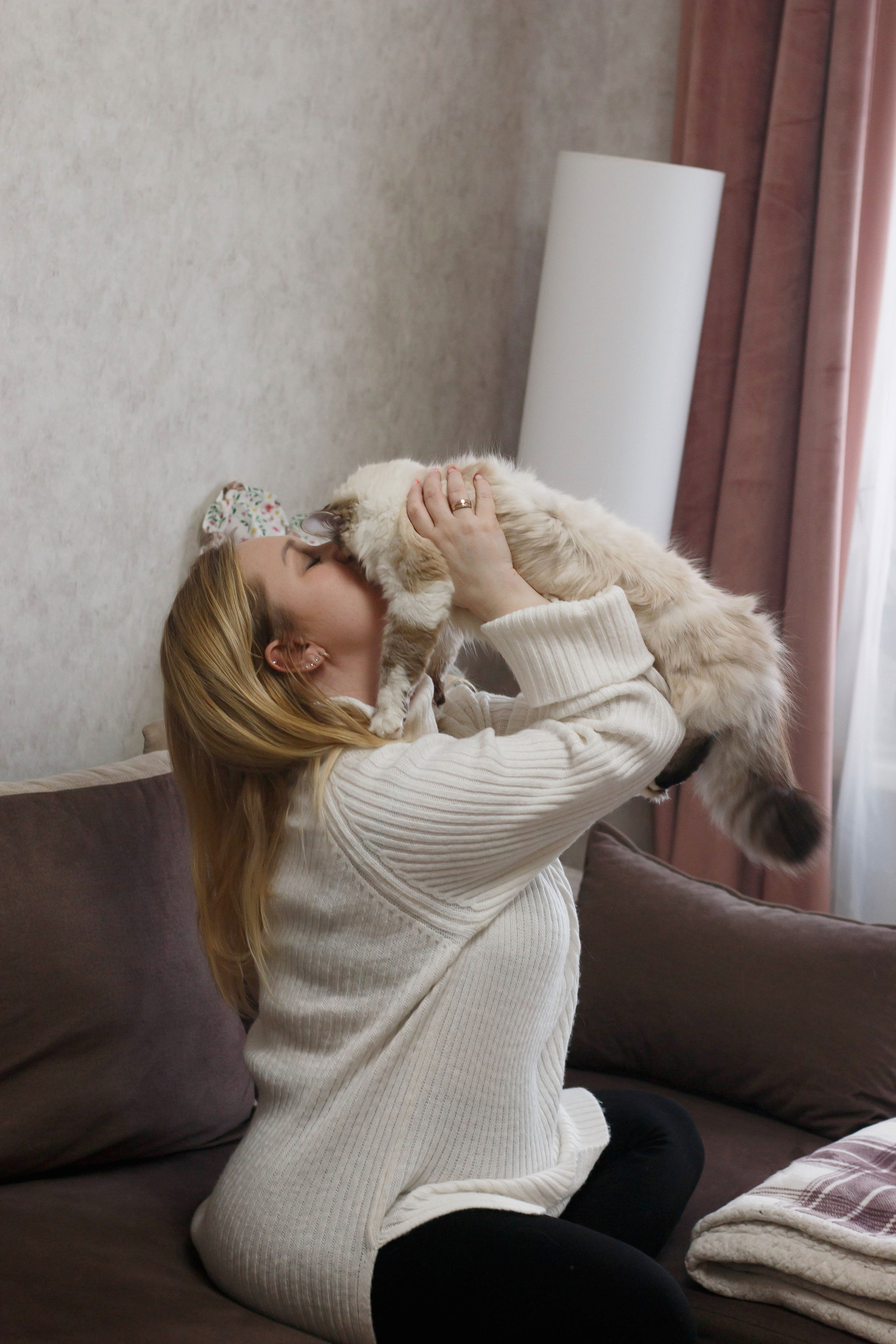 Kristina & Miya. Бережно сохраняю ваши чувства и истории на своих фотографиях