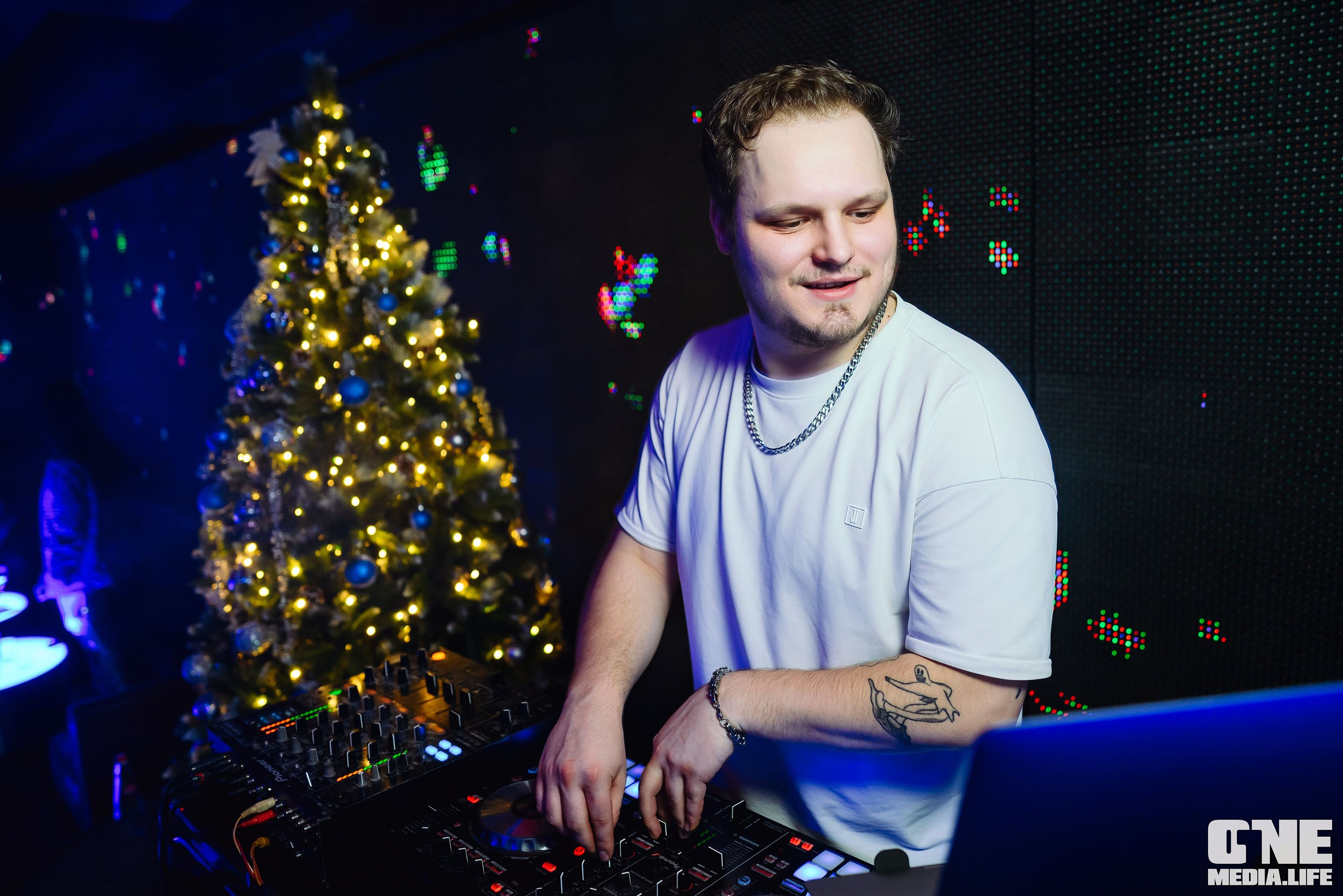 Фоторепортаж из РК Планета. One Media Life: фоторепортажи, фотоотчеты с мероприятий и заведений