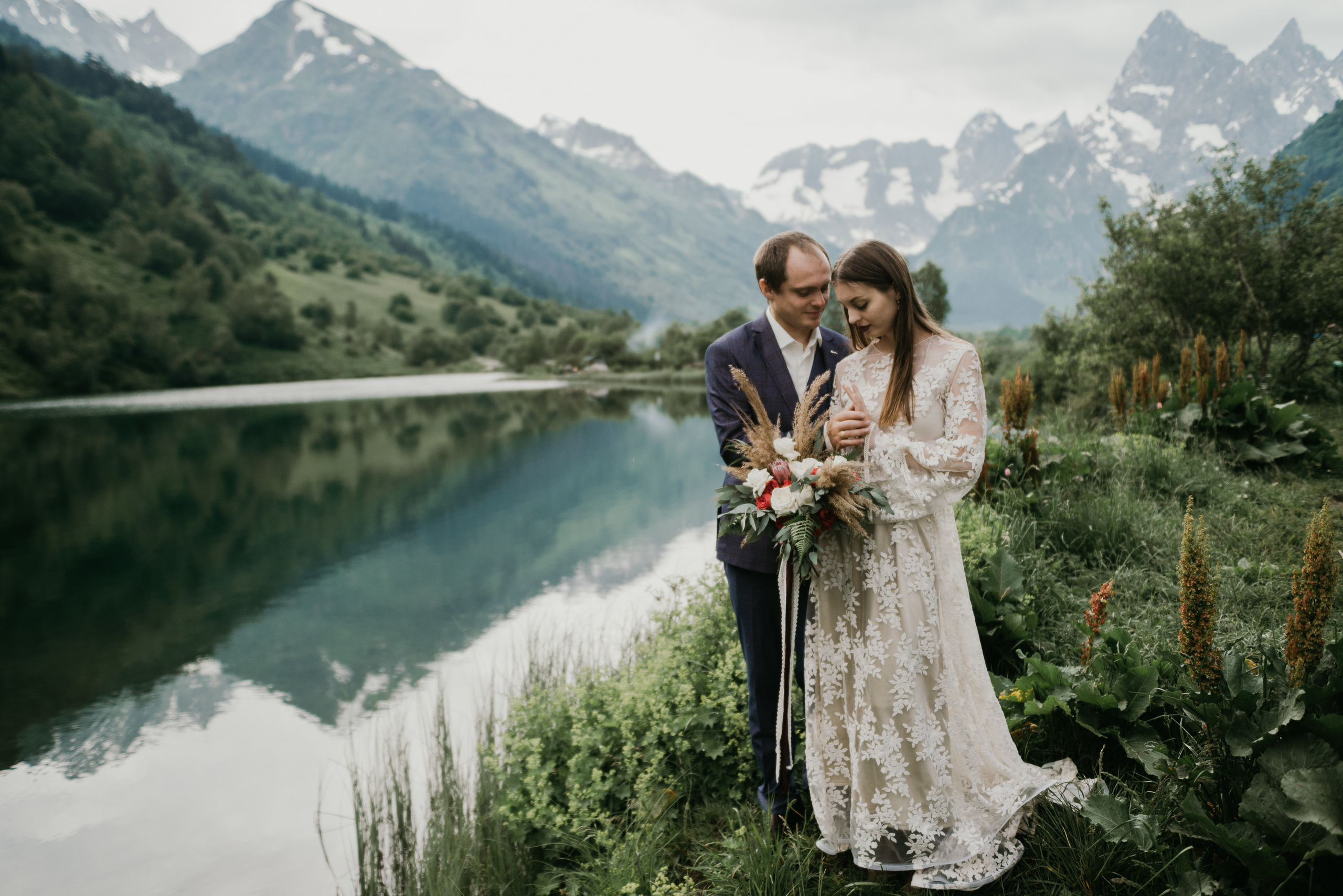 Даня + Настя Домбай. Backpackweddings фотограф и видеограф Ростов-на-Дону Сочи