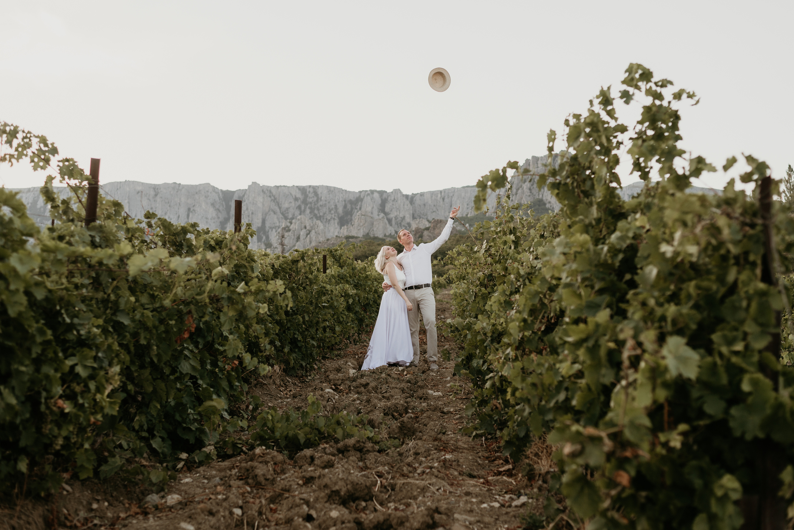 Витя + Саша Ялта. Backpackweddings фотограф и видеограф Ростов-на-Дону Сочи