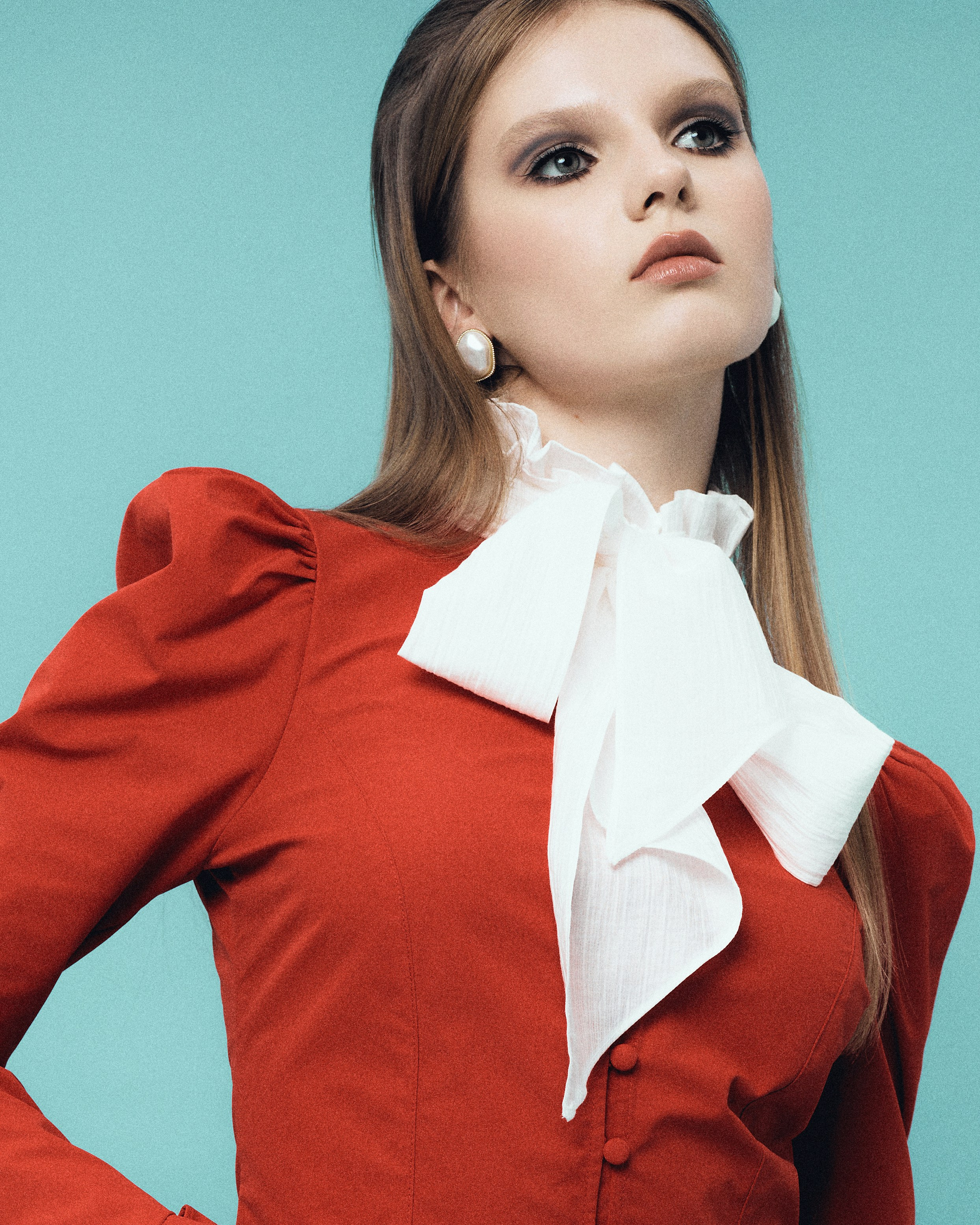 Kati, red blouse. Юрина Полина, фотограф из Екатеринбурга