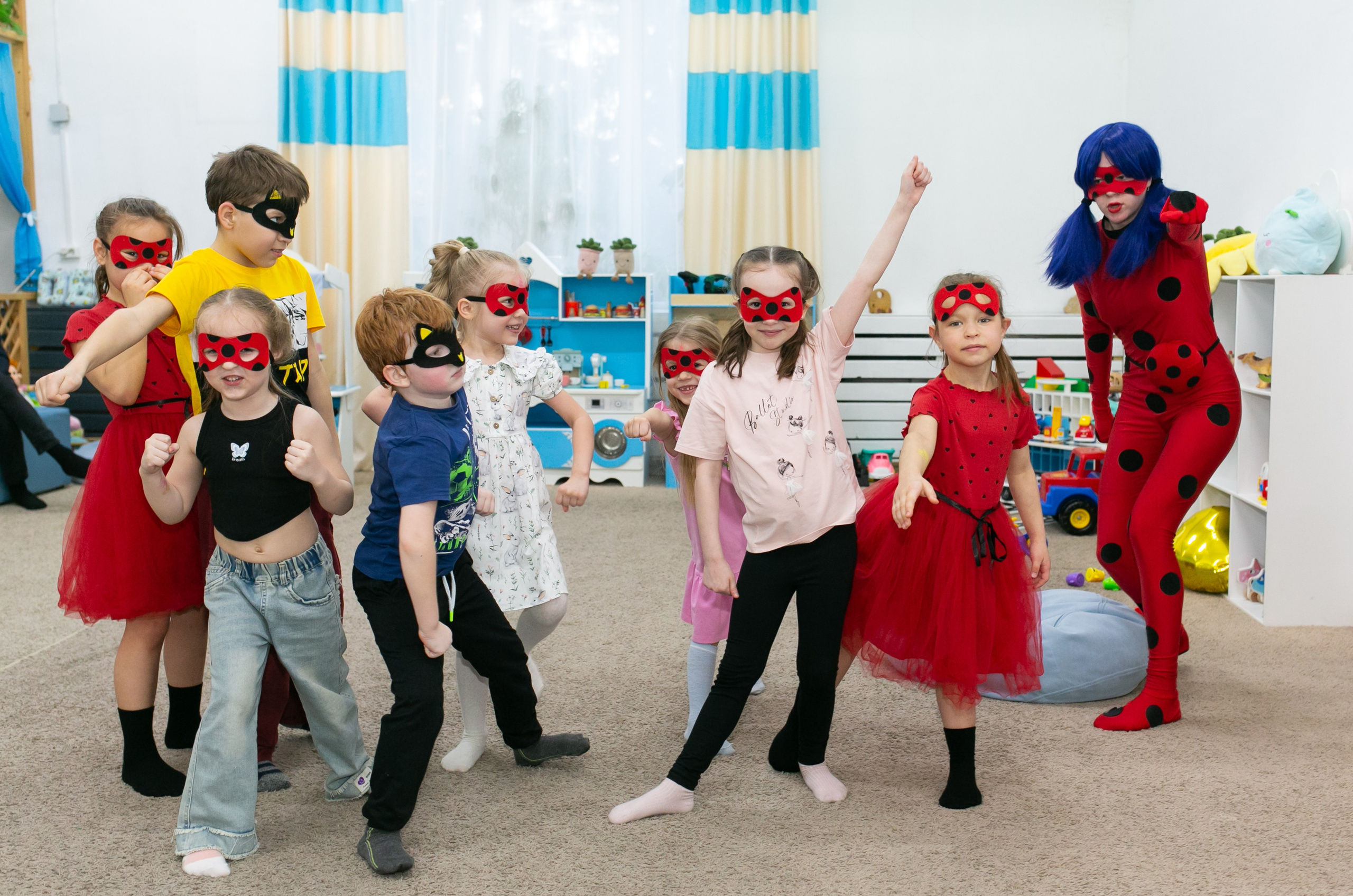 Праздники. Фотограф новорожденных и семейный фотограф НСО г. Бердск Марина Львова