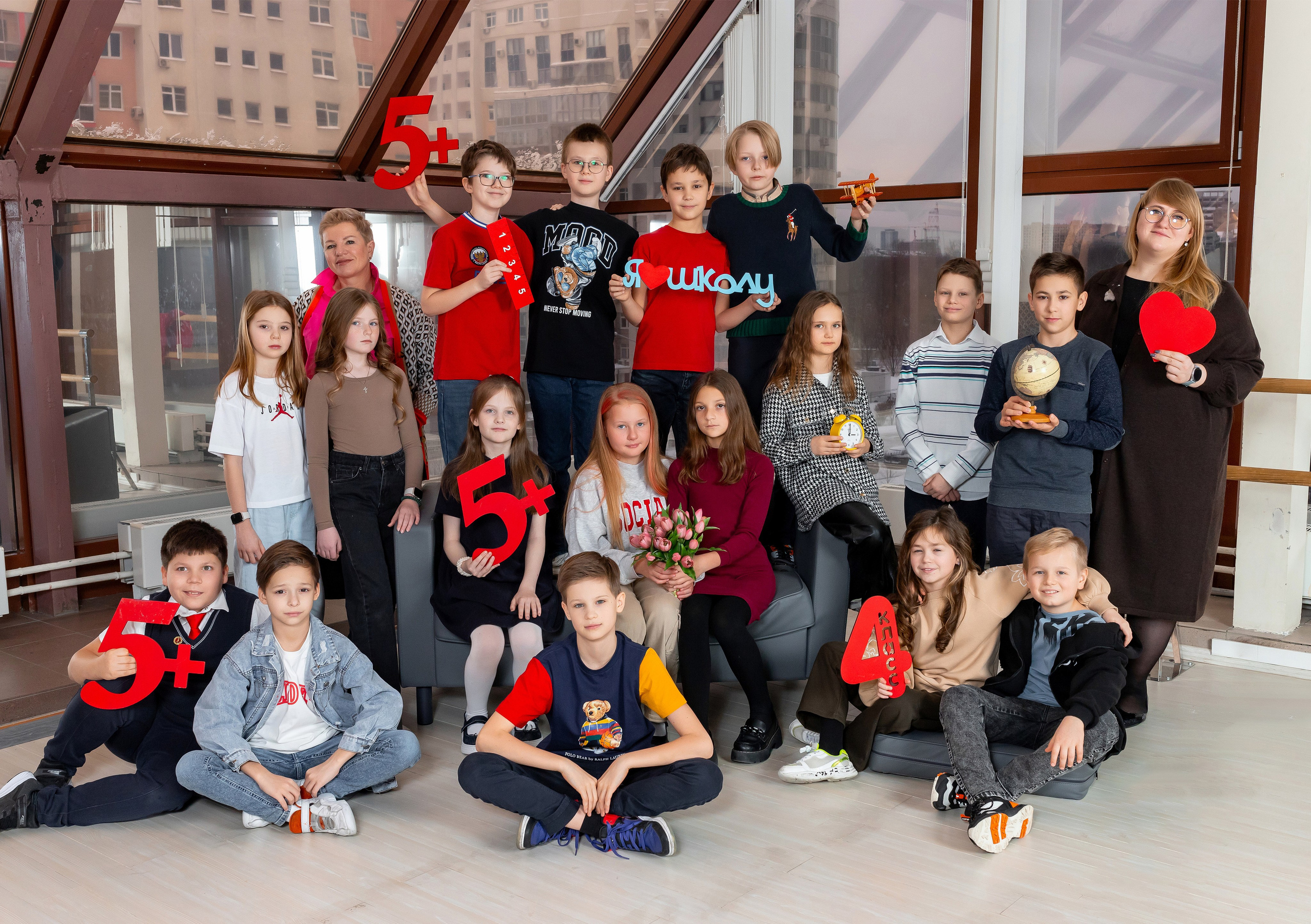 Пример Альбома 10. Выпускные альбомы для школ и детских садов — фотокниги и виньетки