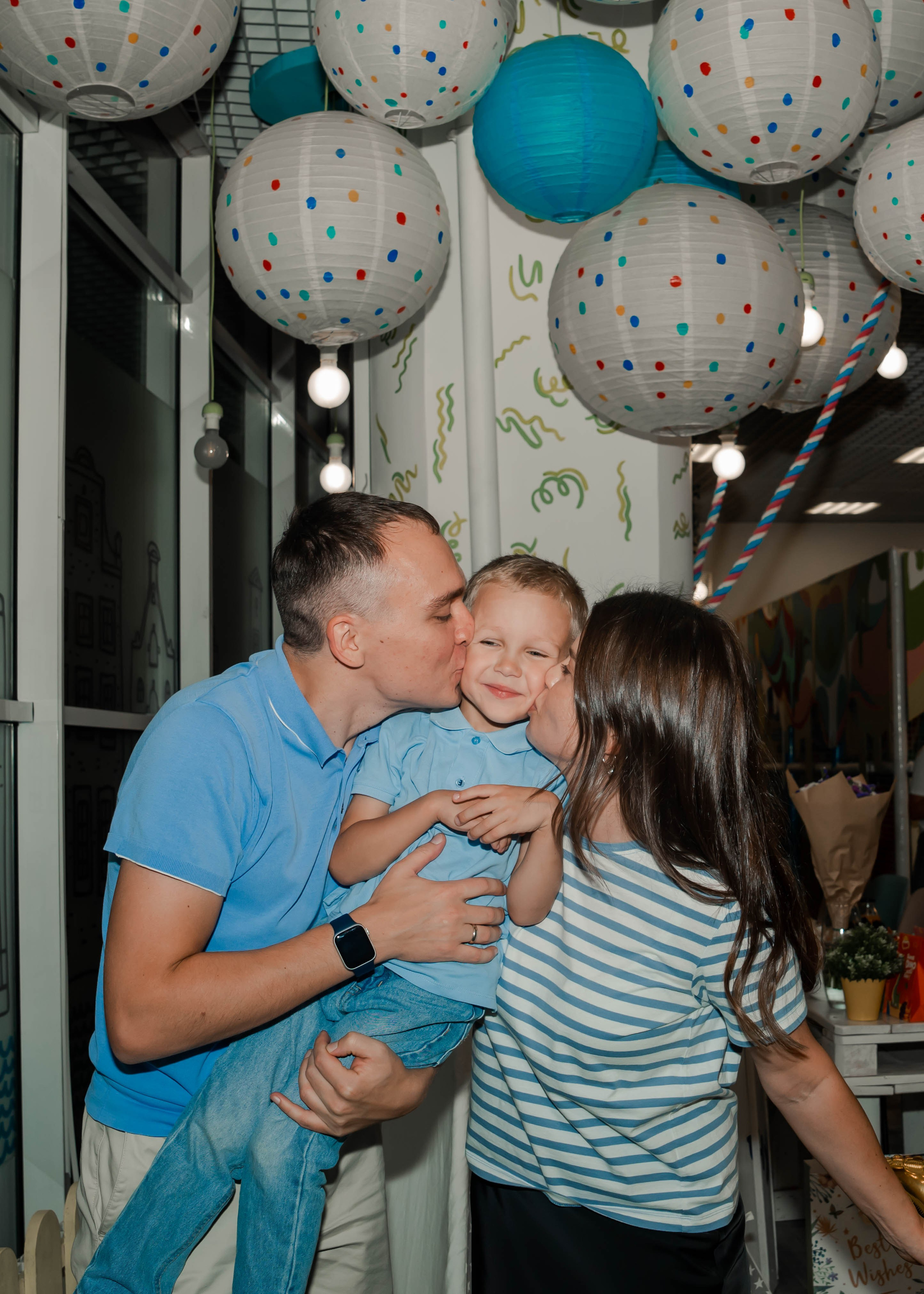 Грозный Тирекс. Крамер Юлиана детский и семейный фотограф