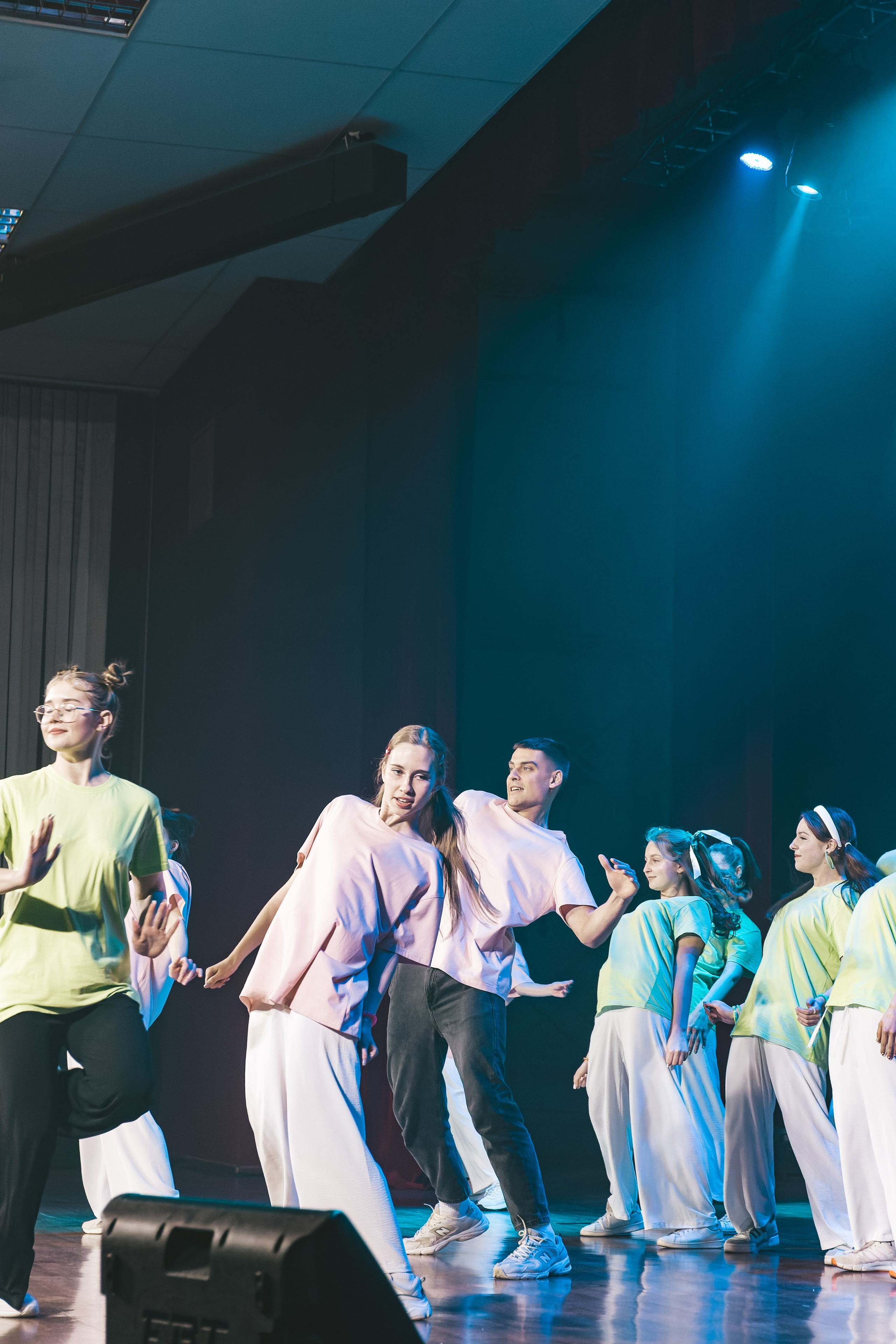 СмолГУ — Зеленое Яблоко — 2023. Танец. KiPPER Gallery — Фотограф