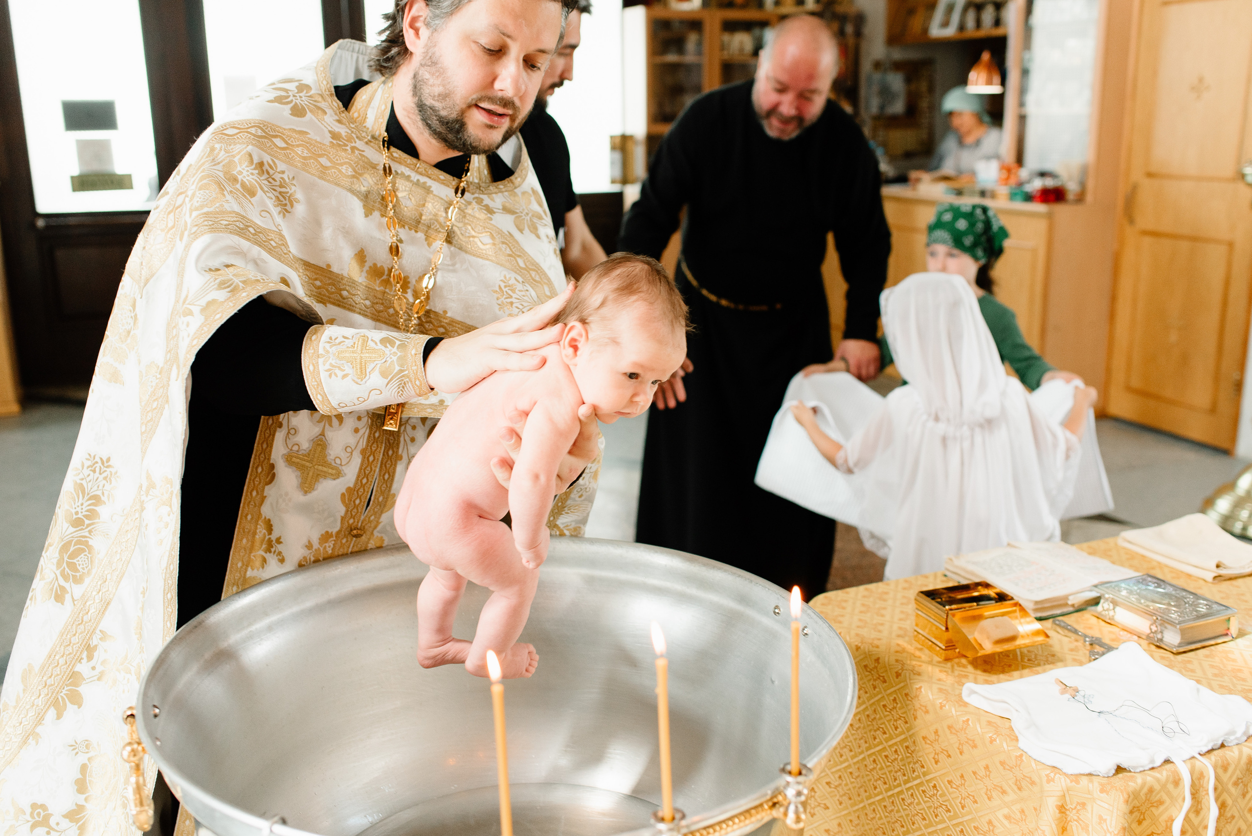 Крещение. Фотограф новорожденных и семей Юлия Коноплева в Москве