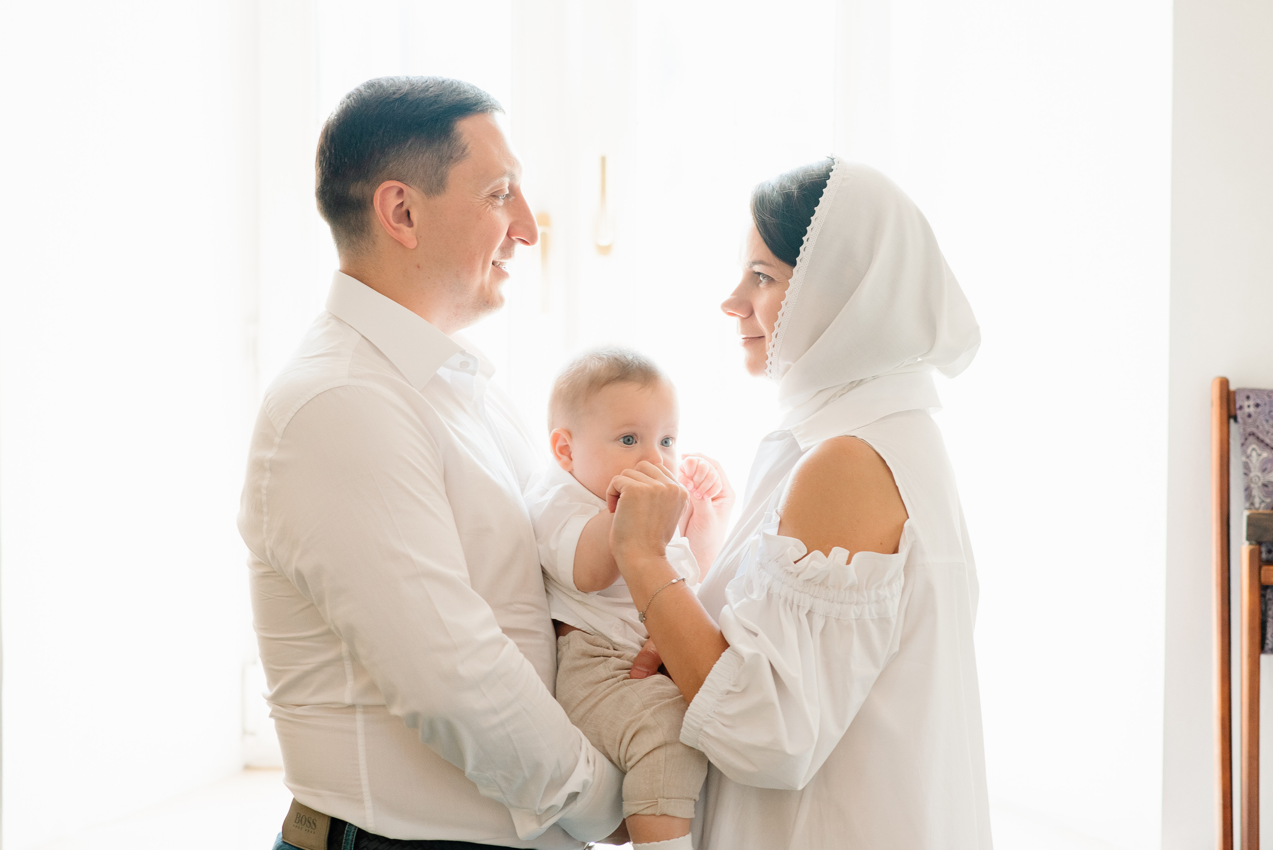 Крещение. Фотограф новорожденных и семей Юлия Коноплева в Москве