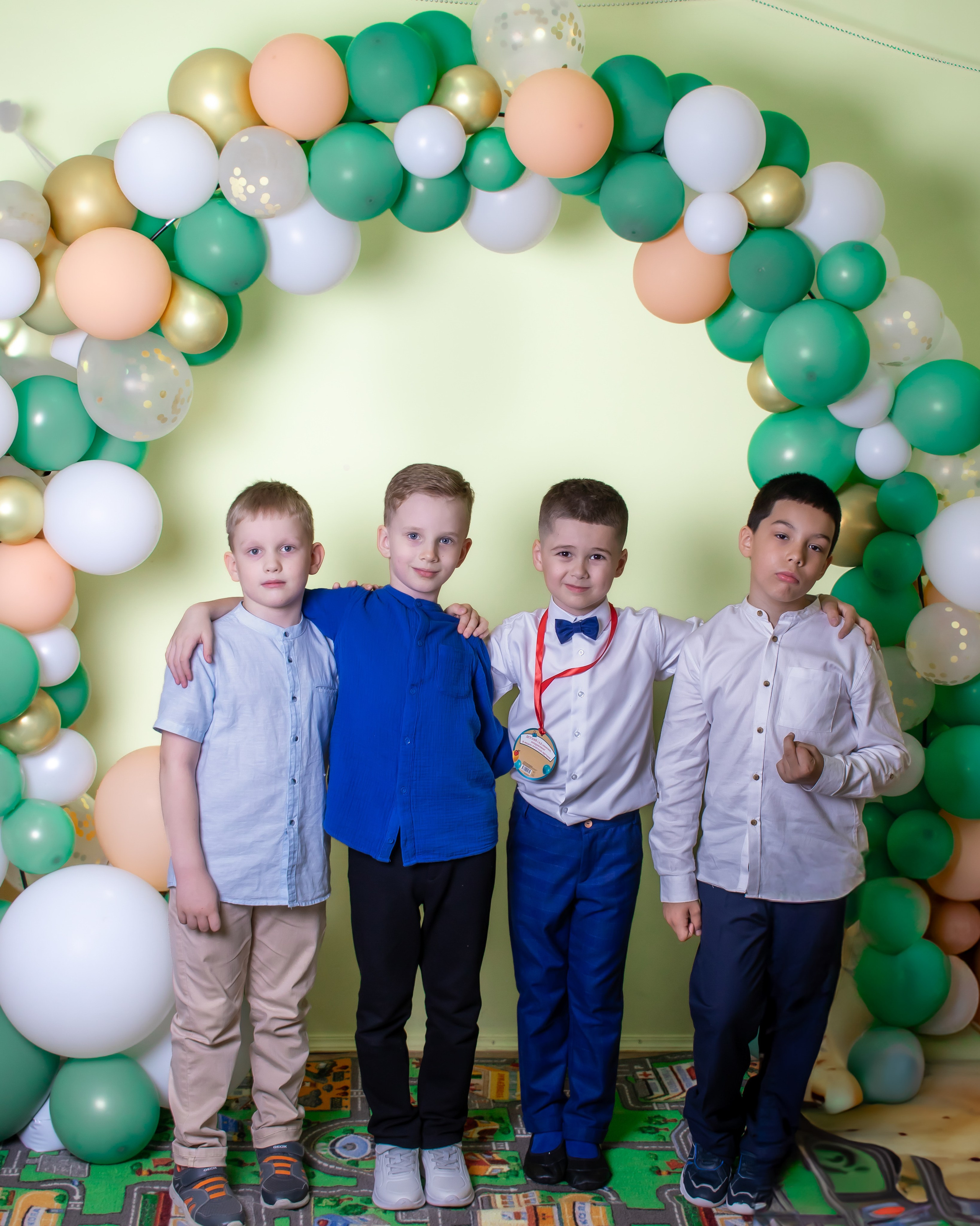 Выпускной в детском саду N 39 в Красногорске старшая группа