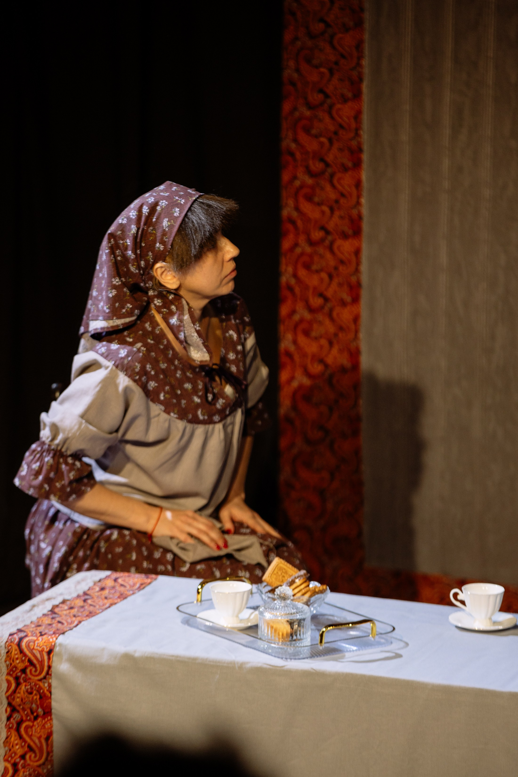 Театр Арт-Авеню _ Женитьба Бальзаминова. Фотограф Юлия Мальцева