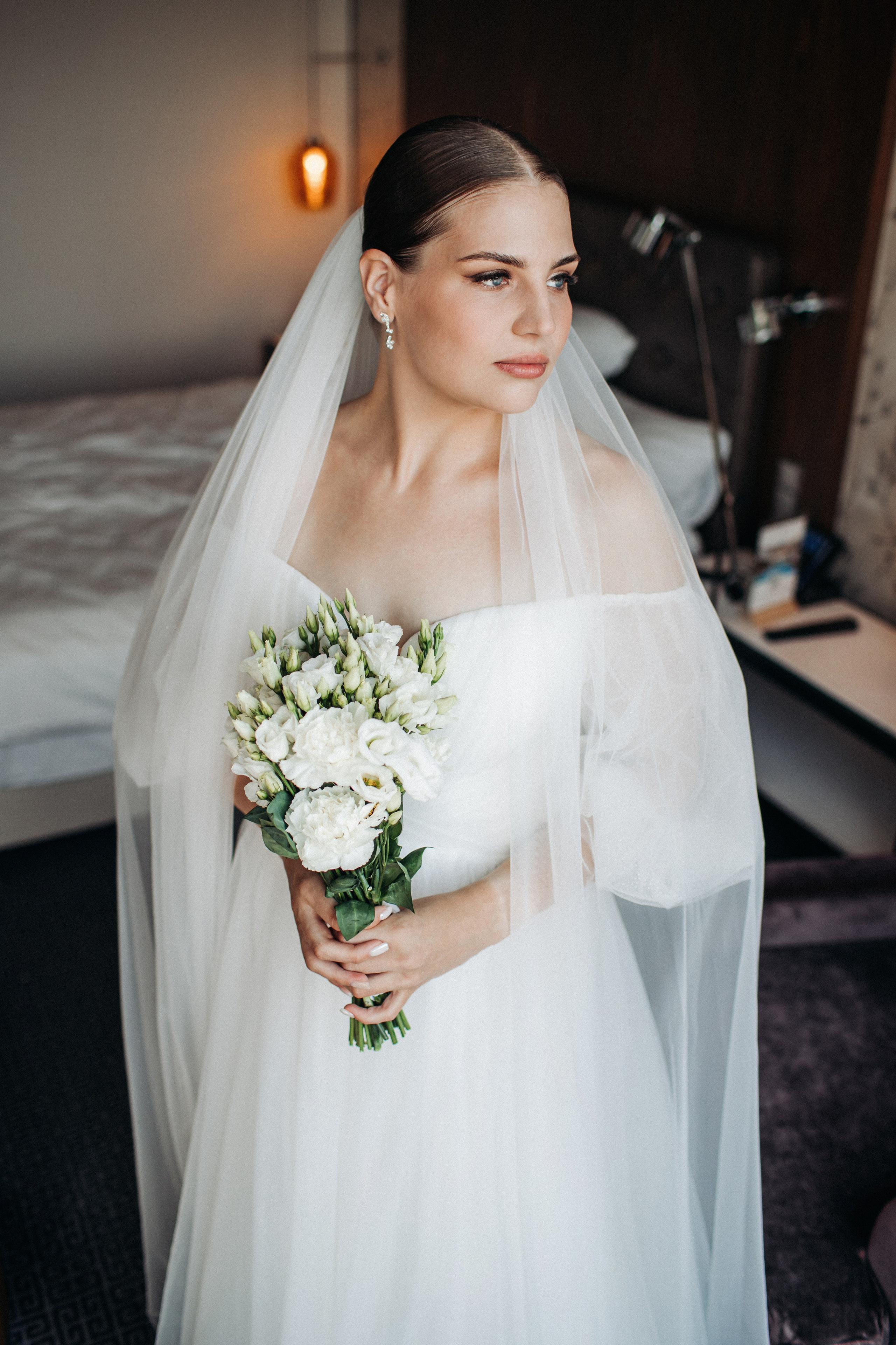 Vlad & Nadya (Saint-Petersburg, Russia). Destination wedding photographer Peter Letu