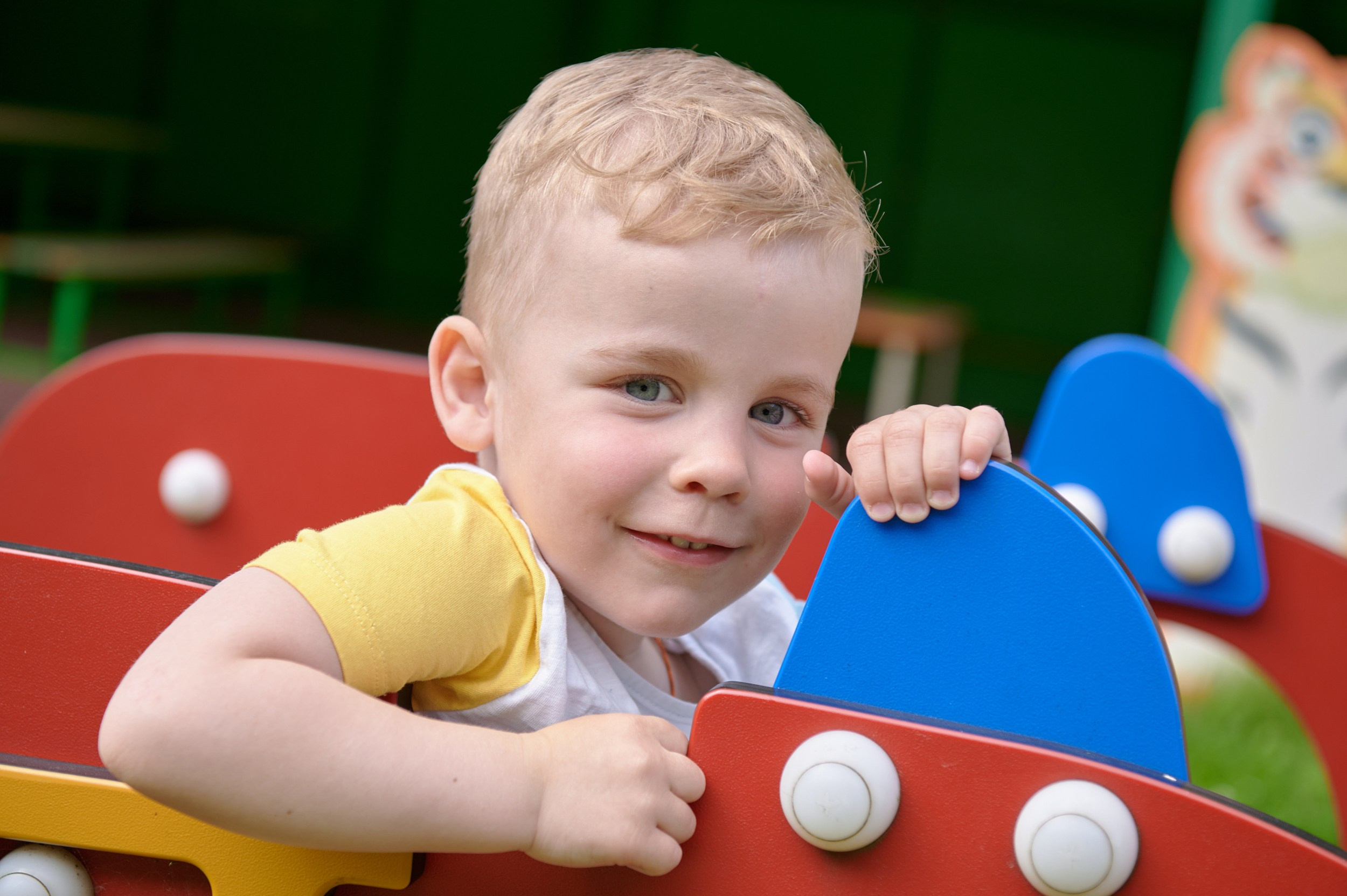 Летнее Настроение. Выпускные альбомы для детского сада, школы — Москва и область | Апрель Фото