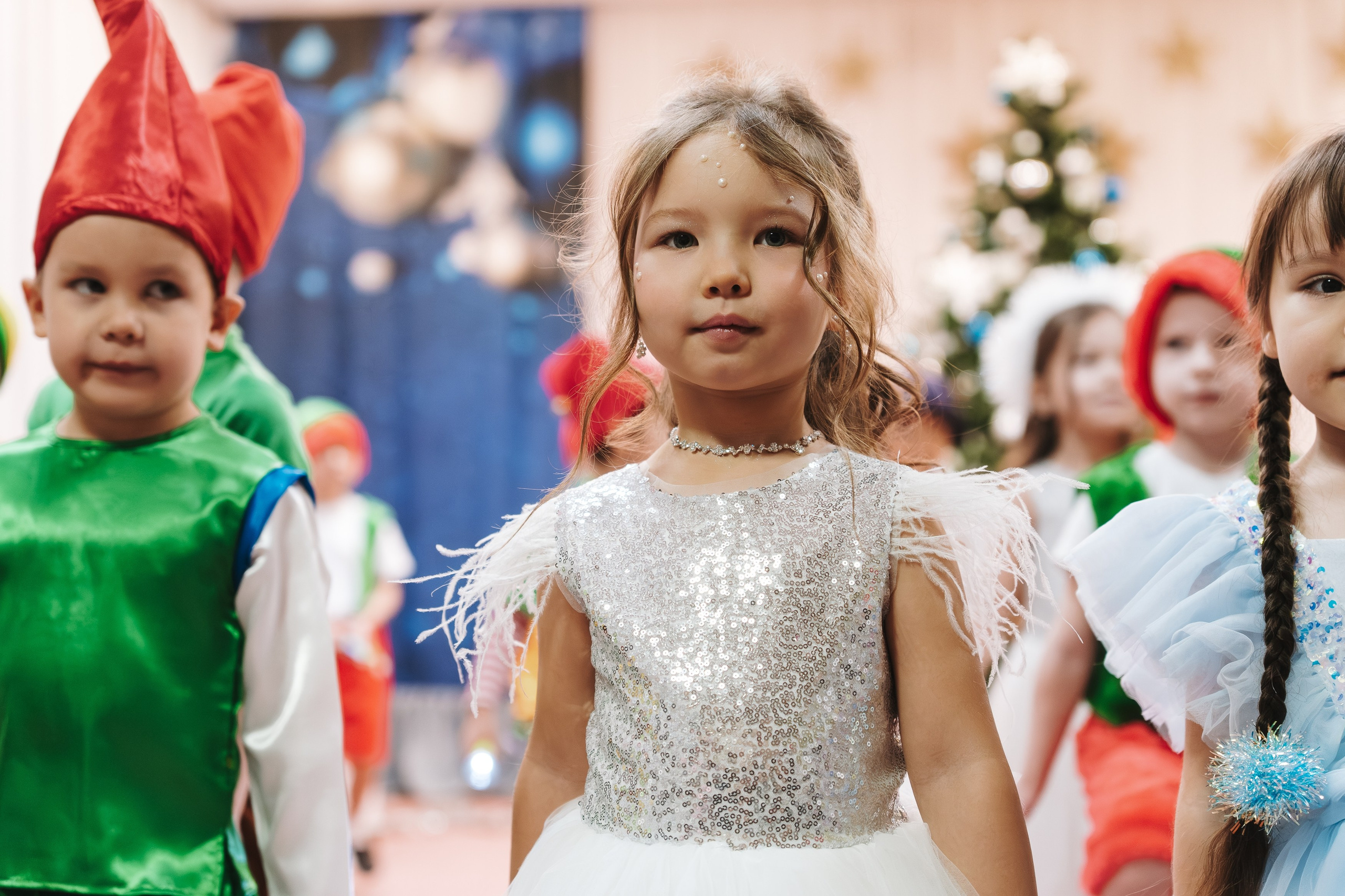 Фотосъёмка детских новогодних утренников в Уфе — живые эмоции, а не просто отчёт