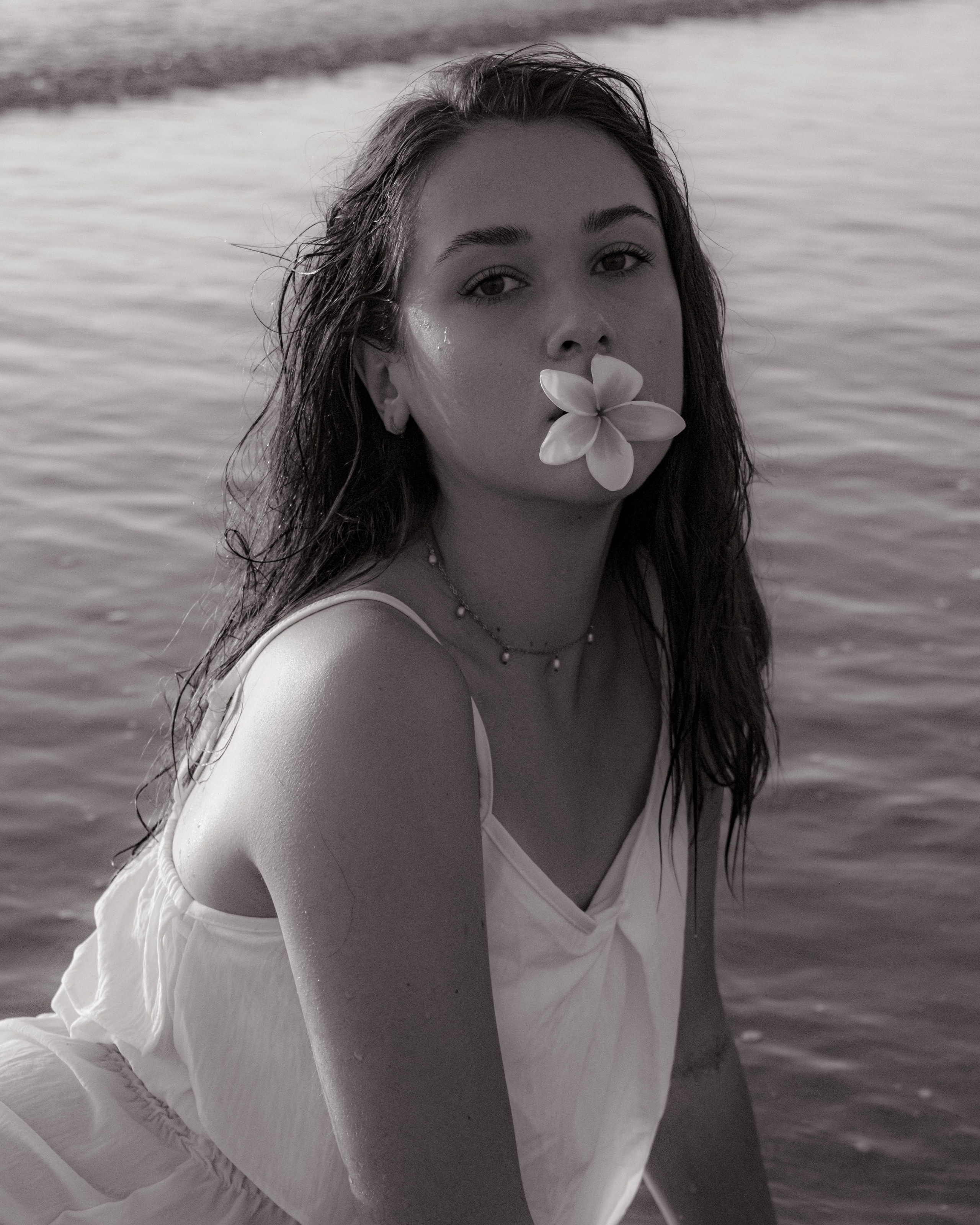 Daria. Painting "At dawn". Portrait photographer Nha Trang | Julia Meshanina