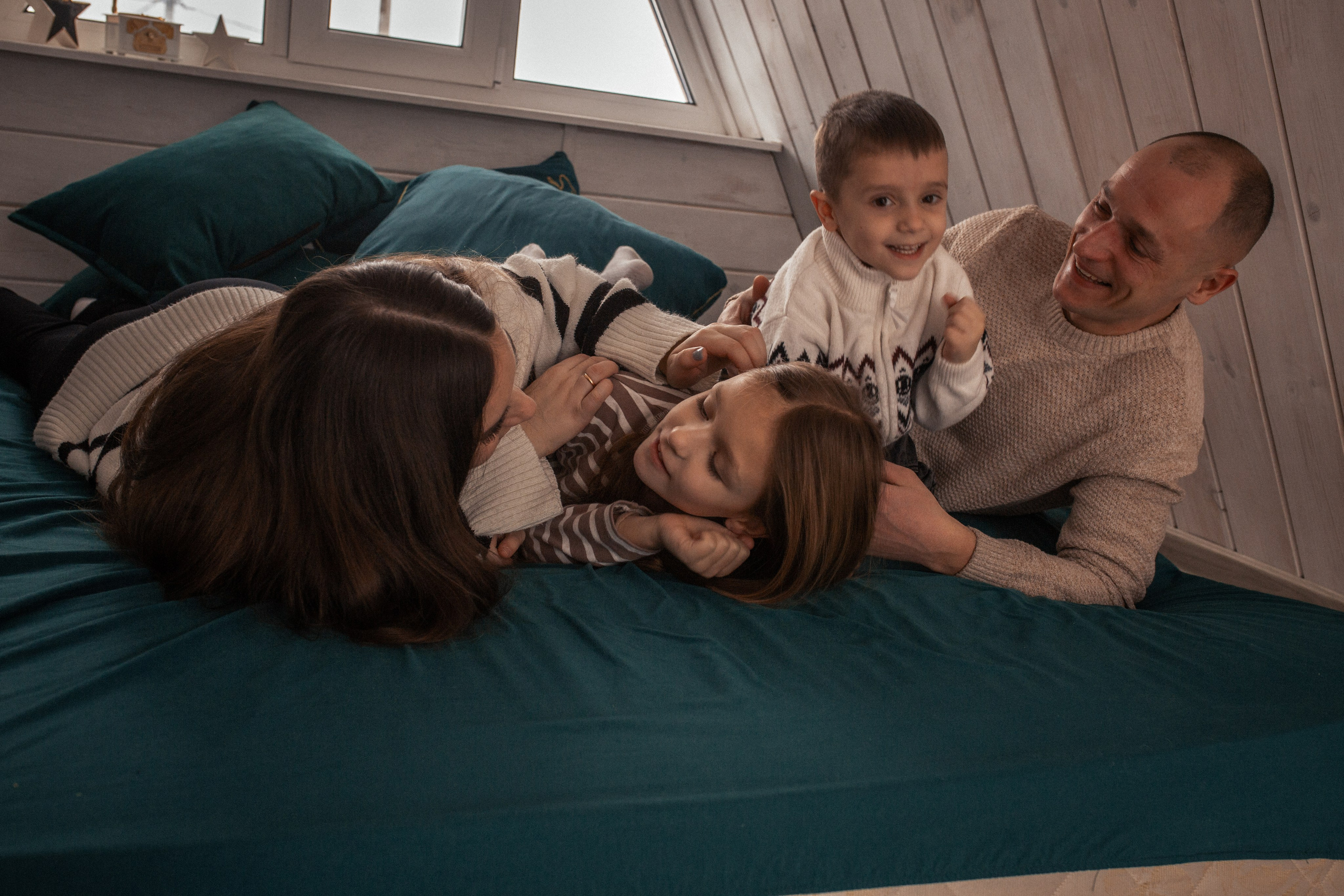 Мария с семьёй