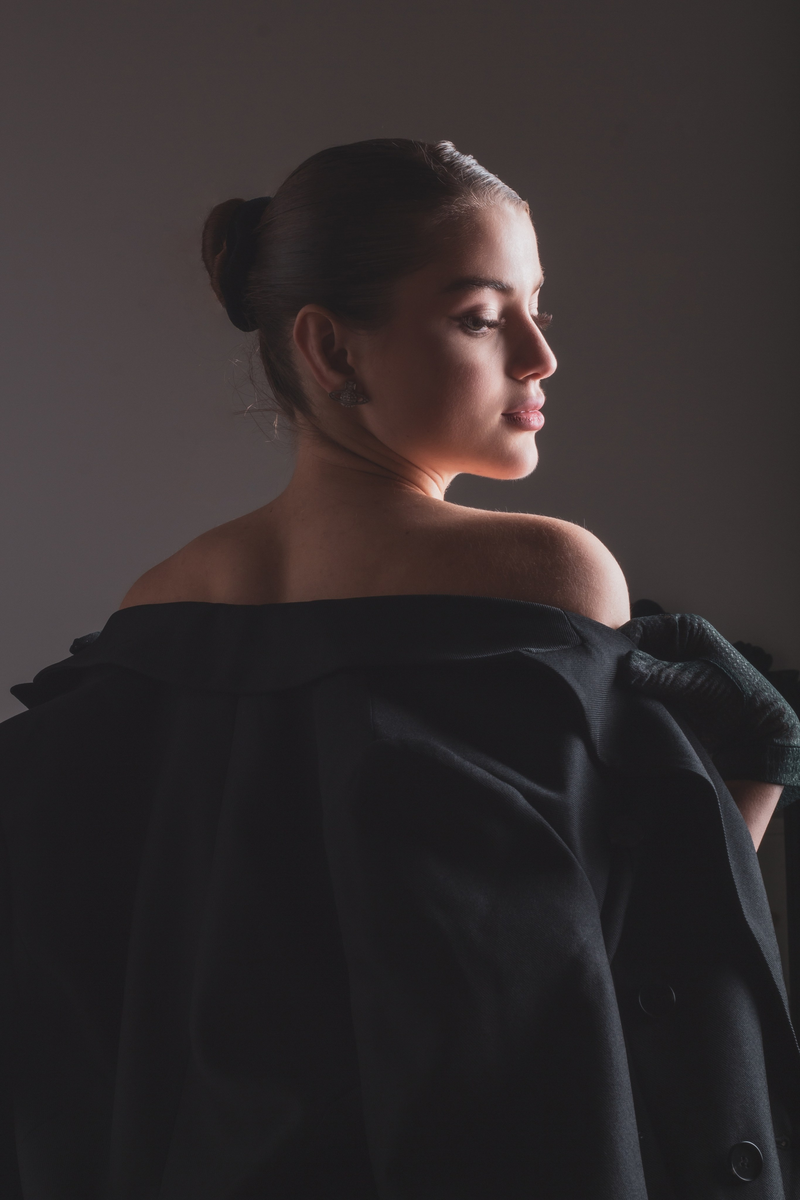 Портретная съемка — Анжелика. Портретный фотограф в Орле. Готовые фото за 3 дня! Помощь в позировании. Советы по организации