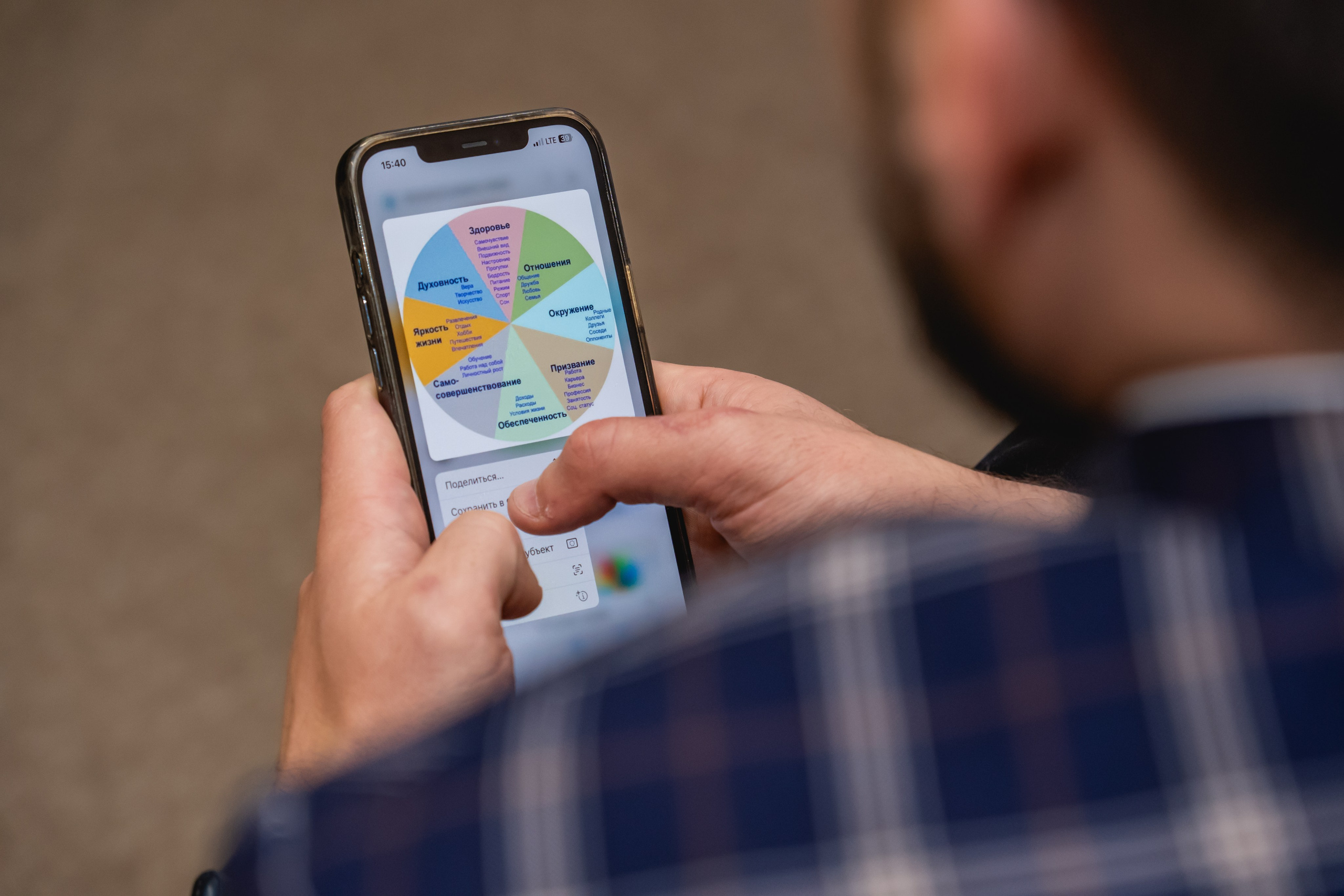 Мегасреда. Занимаюсь профессиональной фотографией и живу рядом с Байкалом. Работаю в разных жанрах