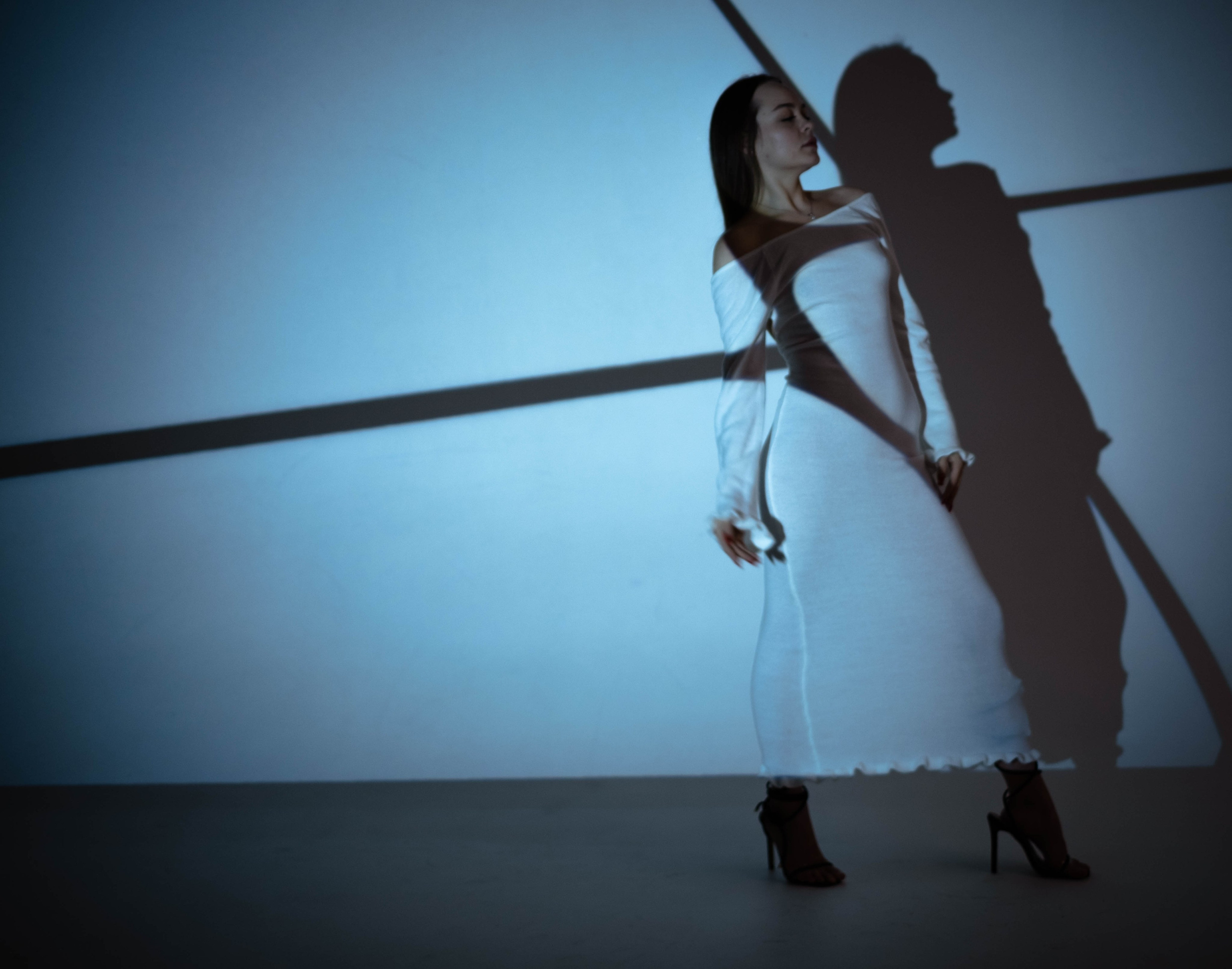 Проектор 16.03.25. Студийный, портретный, семейный фотограф Южно-Сахалинска Яна Радаева