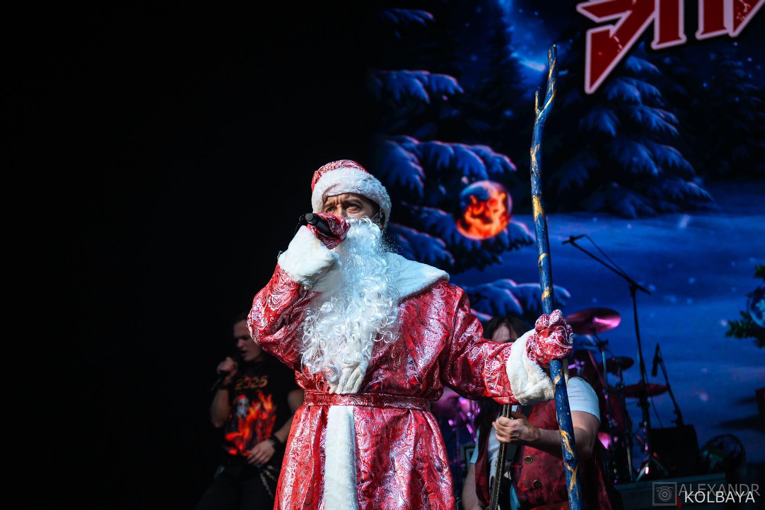 Фоторепортаж с Метал-Елки 2026. Концертный и театральный репортажный фотограф в Москве Александр Колбая