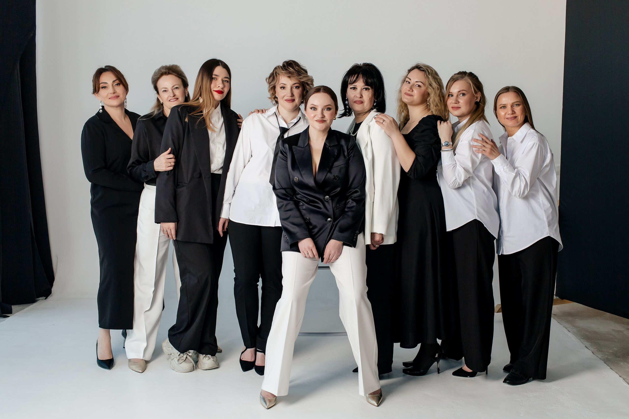 Девочки NL с 8 марта. Женский фотограф в Оренбурге Ирина Заводчикова