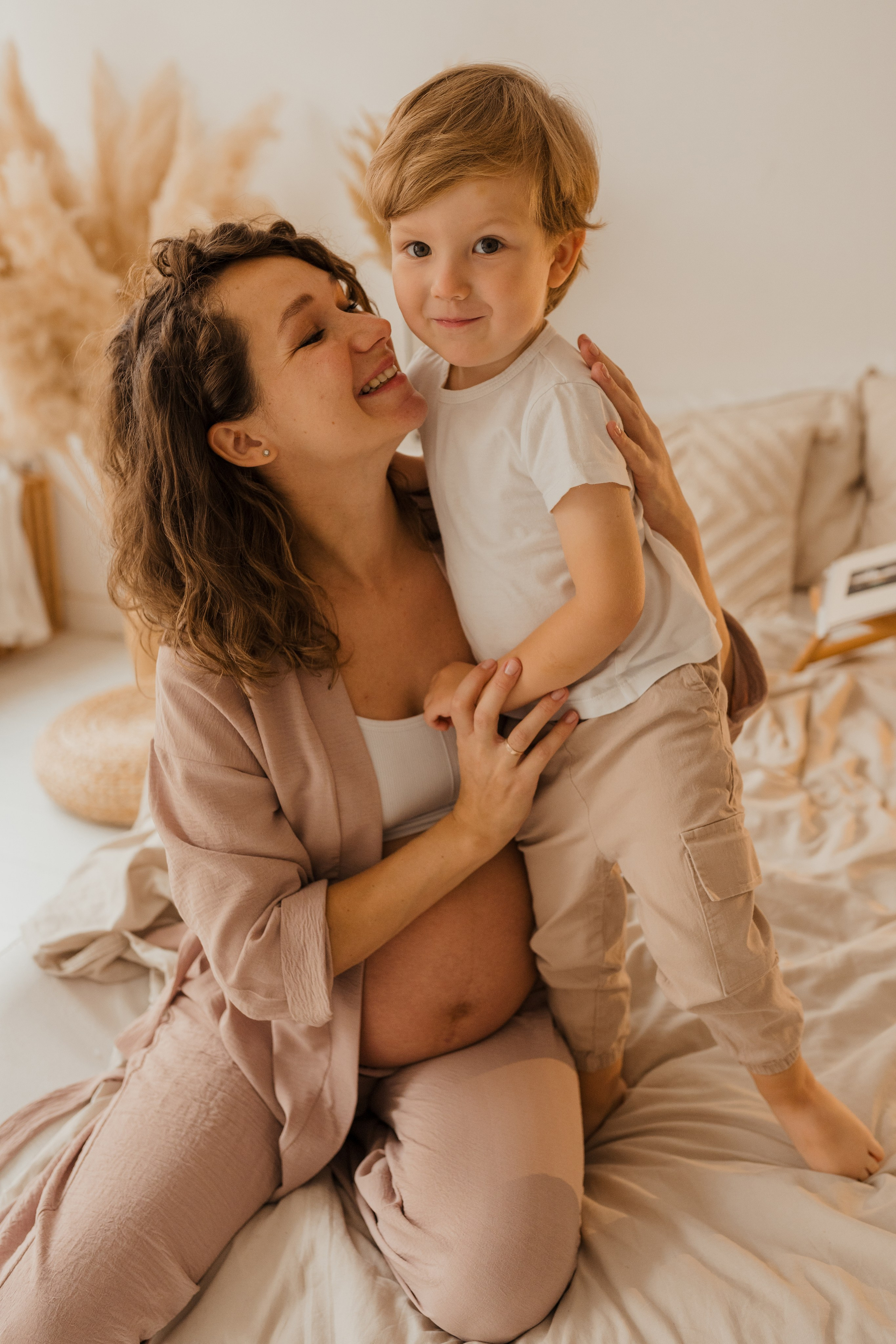 Семейная фотосессия в студии в Москве, семейный фотограф Анна Полушина. Свадебный фотограф в Москве Анна Полушина