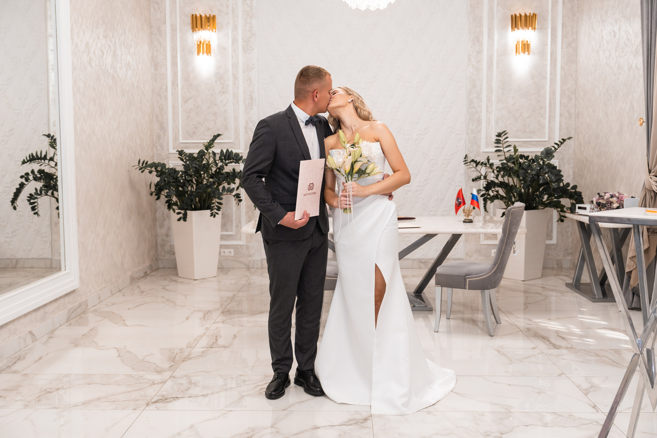 Свадебная фотосессия в Москве, регистрация в Кутузовском ЗАГСе Москва. Свадебный фотограф в Москве Анна Полушина