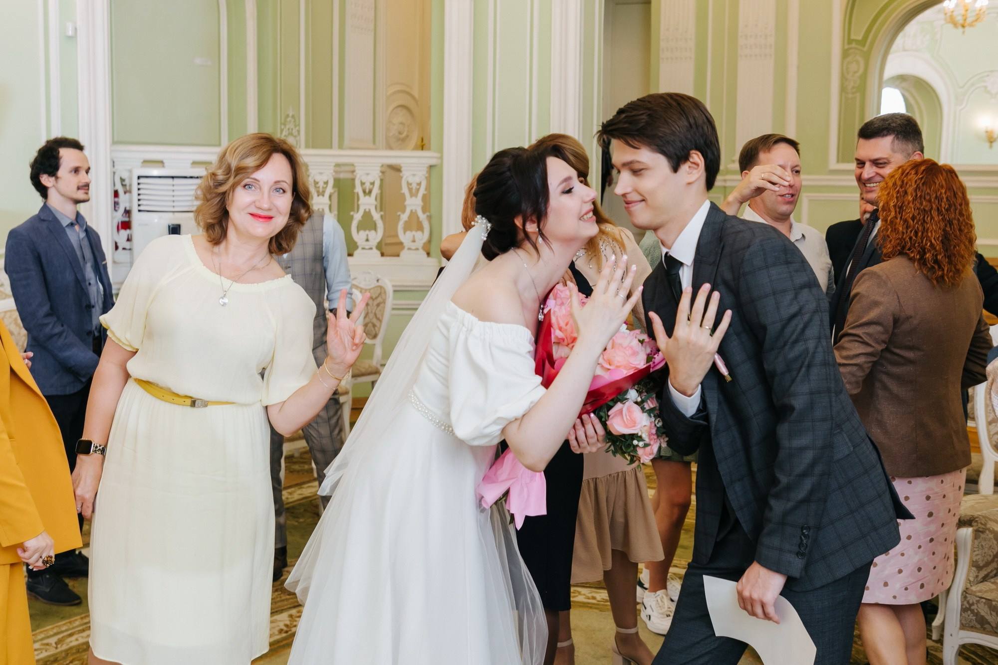 Свадебная регистрация, ЗАГС Петроградского р-на. Фотограф крещение венчание в Петербурге! Помогает подобрать храм и посоветовал душевного батюшку в СПб