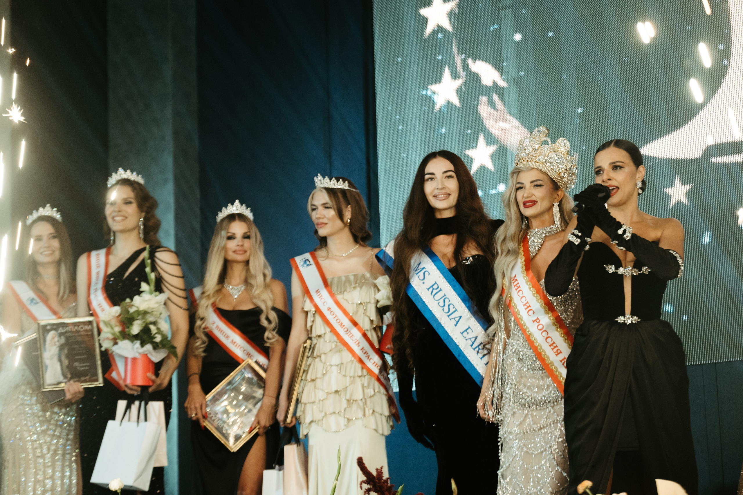 Мисс и Миссис Россия Земли Краснодар 2025 программа. Свадебный и репортажной фотограф Денис Ожигин в Краснодаре и Краснодарском крае